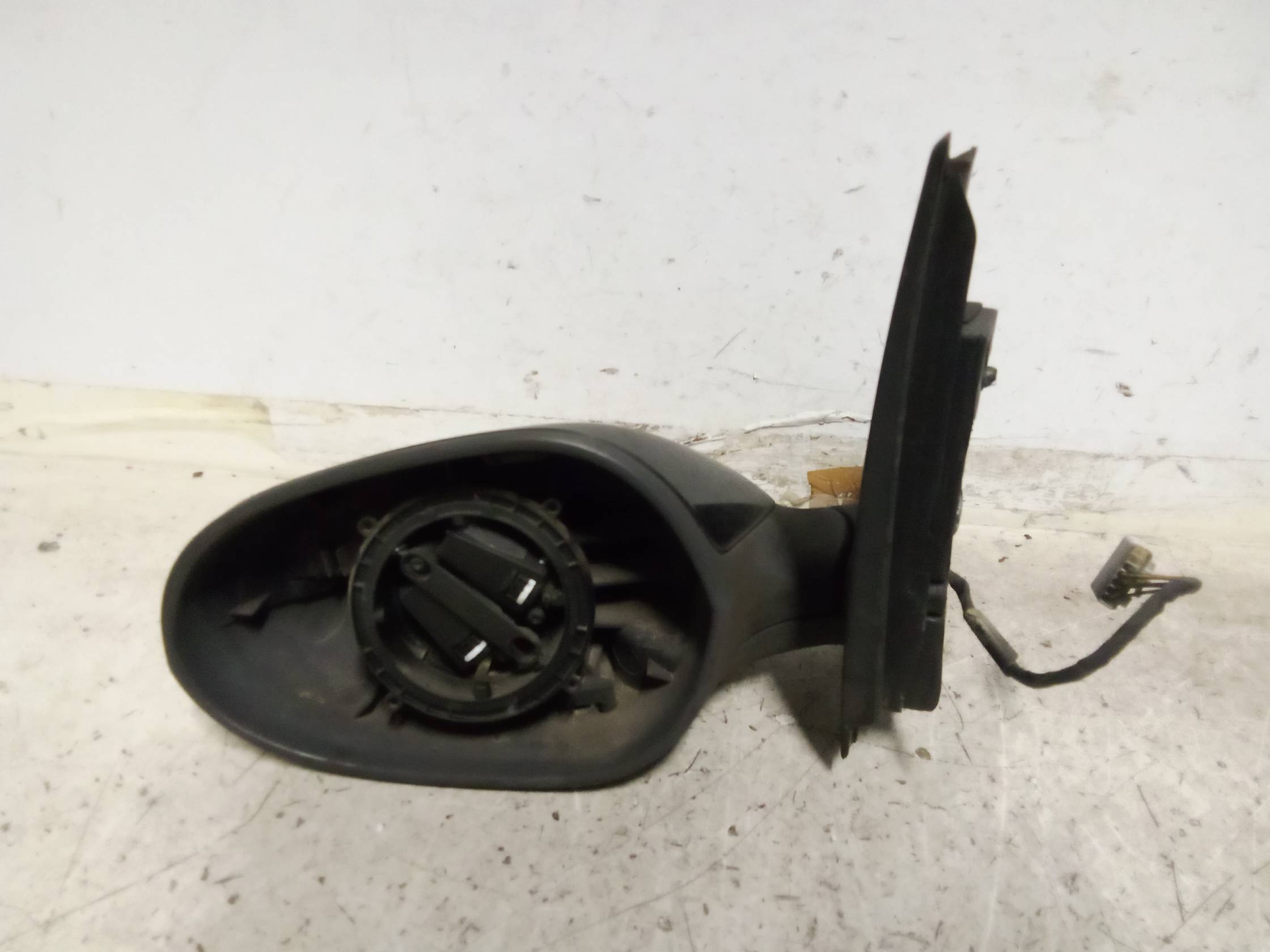 Retrovisore est. regolaz. elettr. sx.