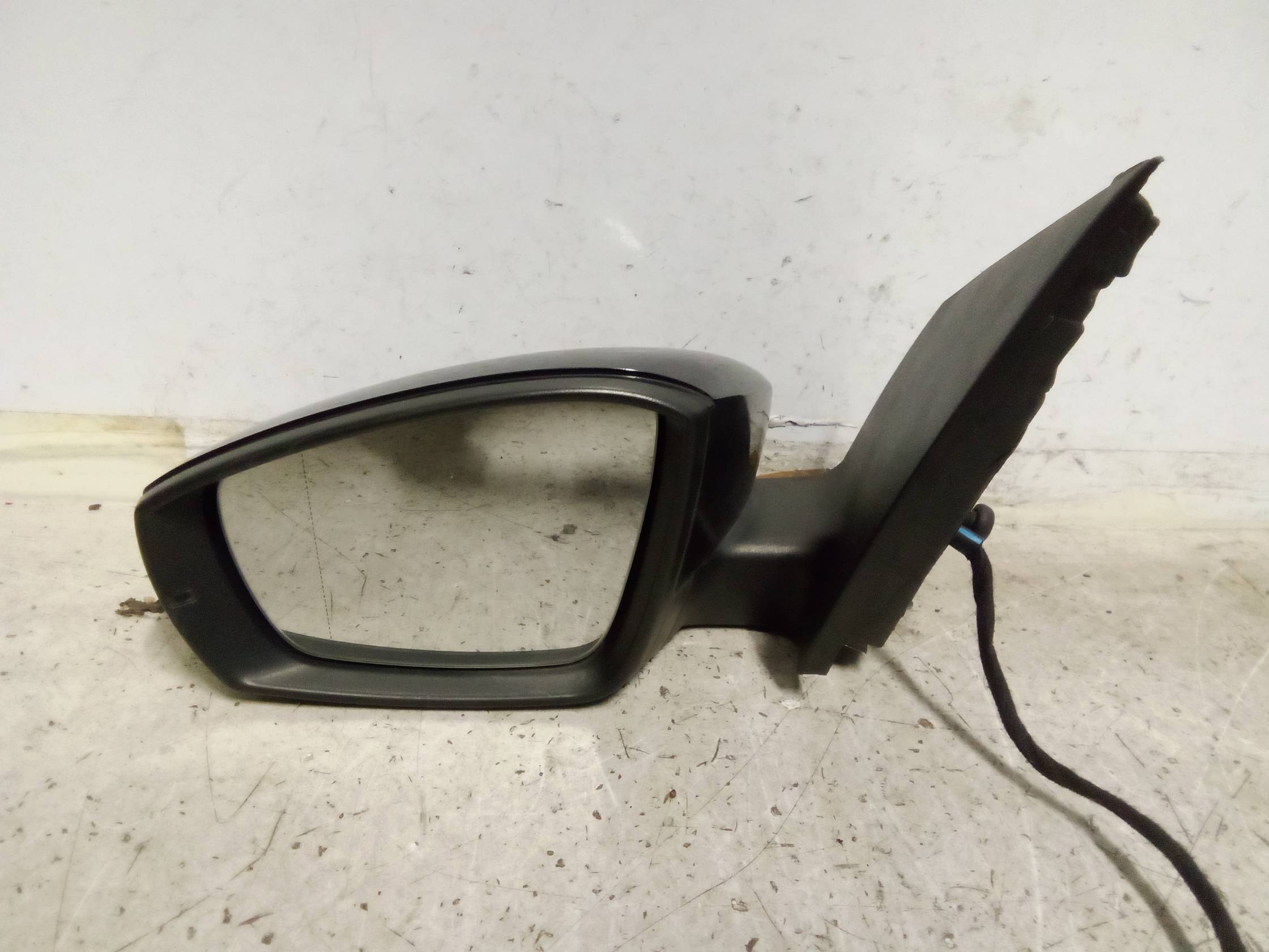 Retrovisore est. regolaz. elettr. dx.