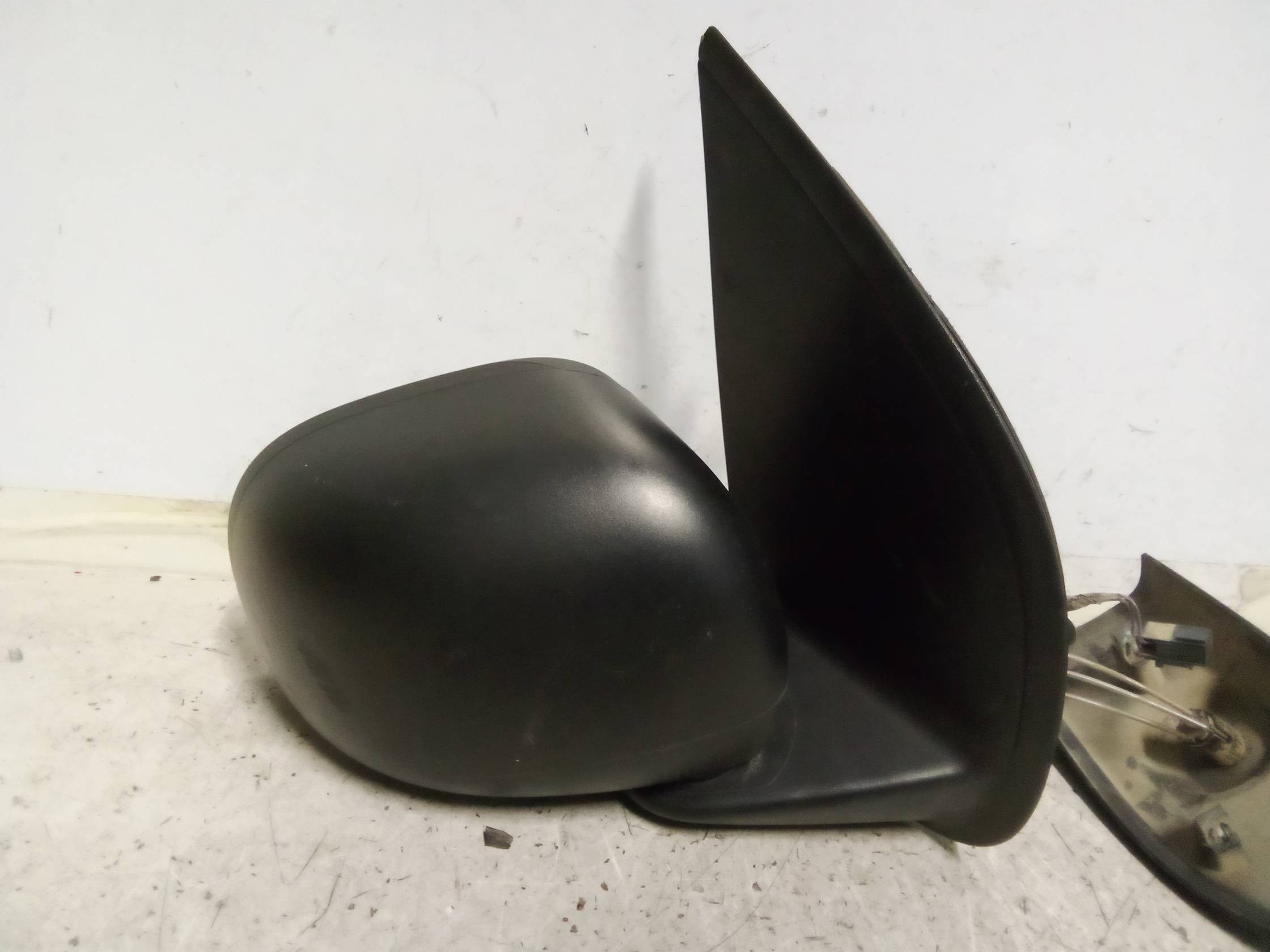 Retrovisore est. dx.