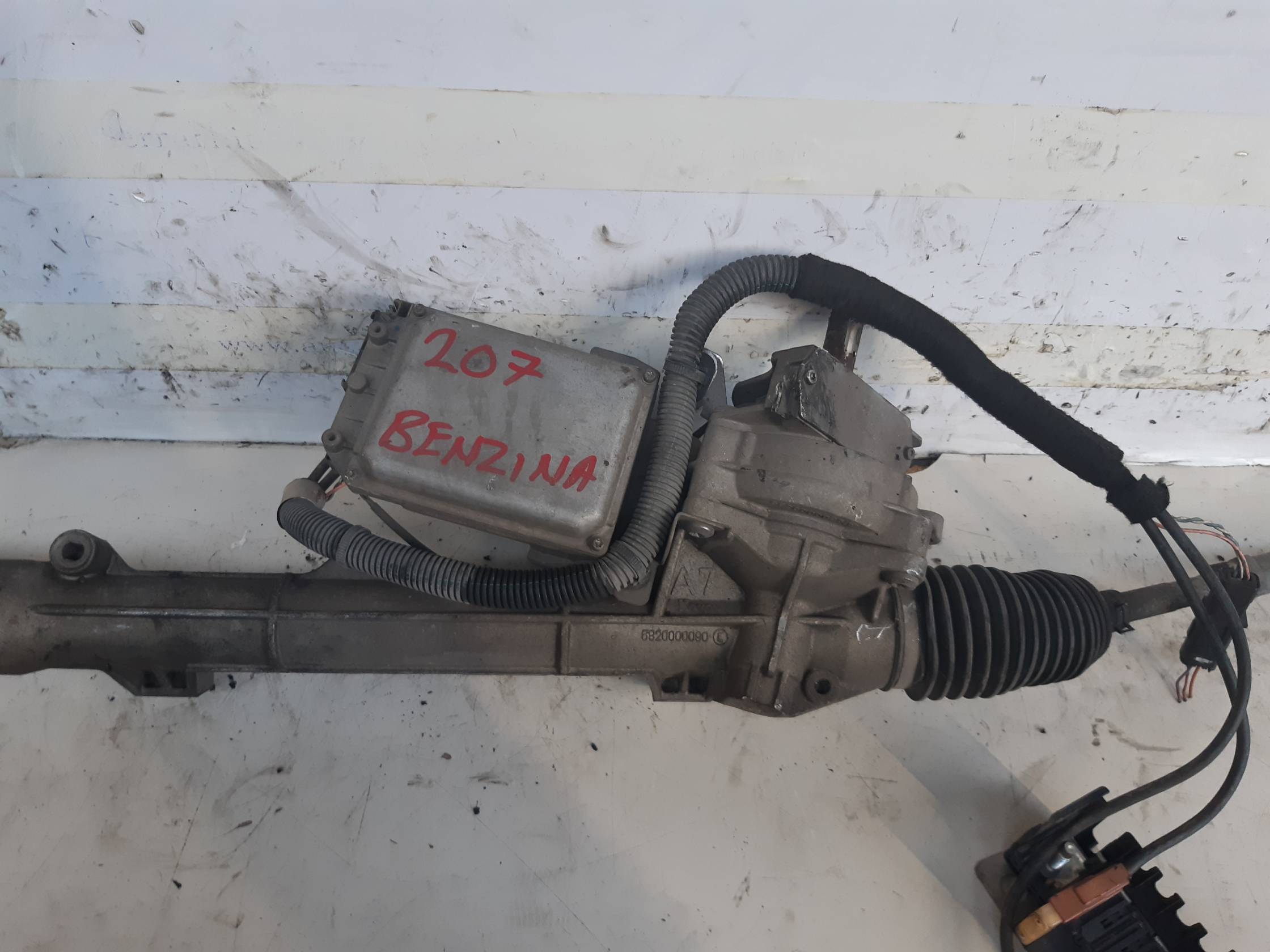 Scatola sterzo servoassistita