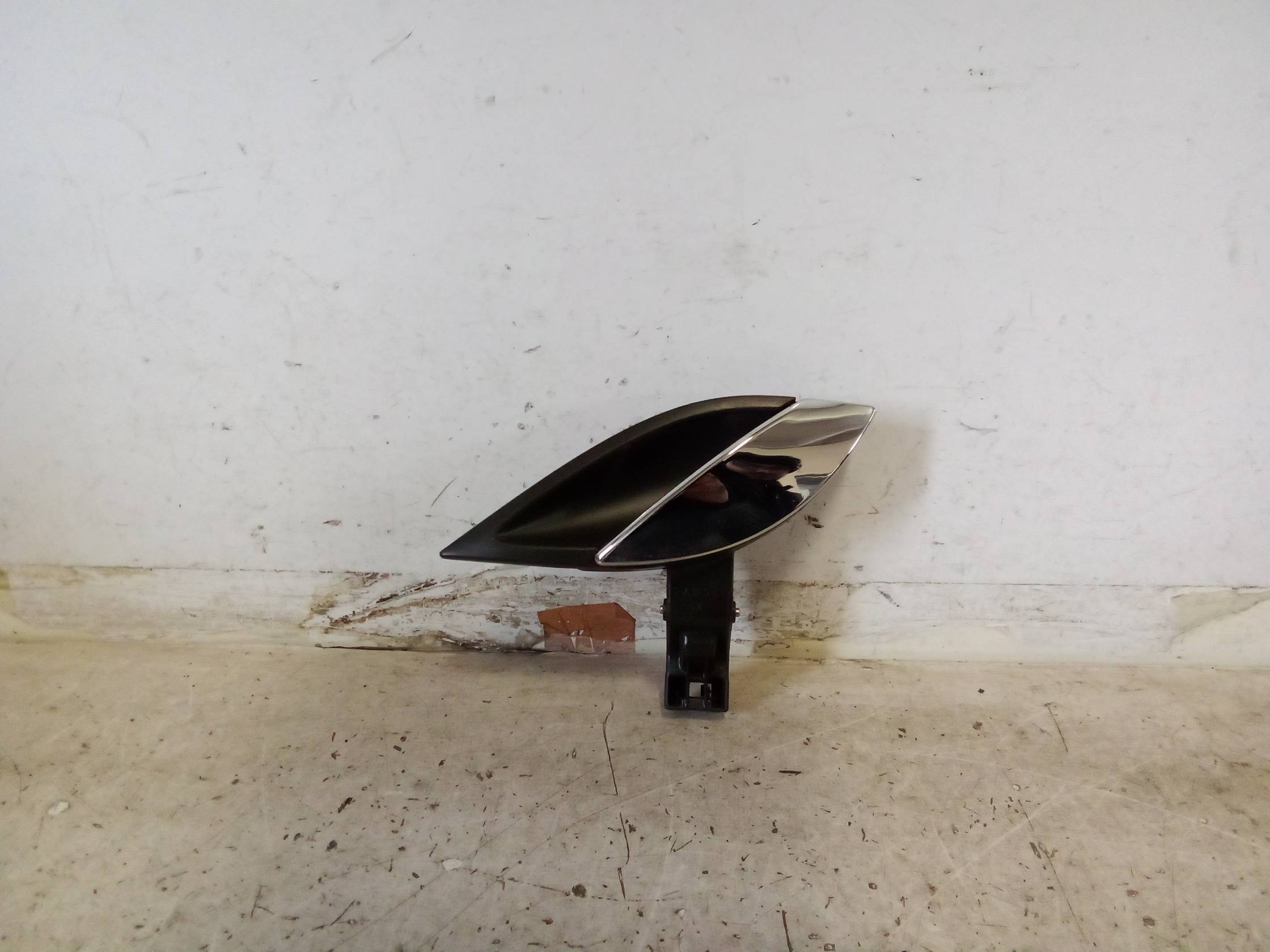 Maniglia int. apertura porta post. sx.