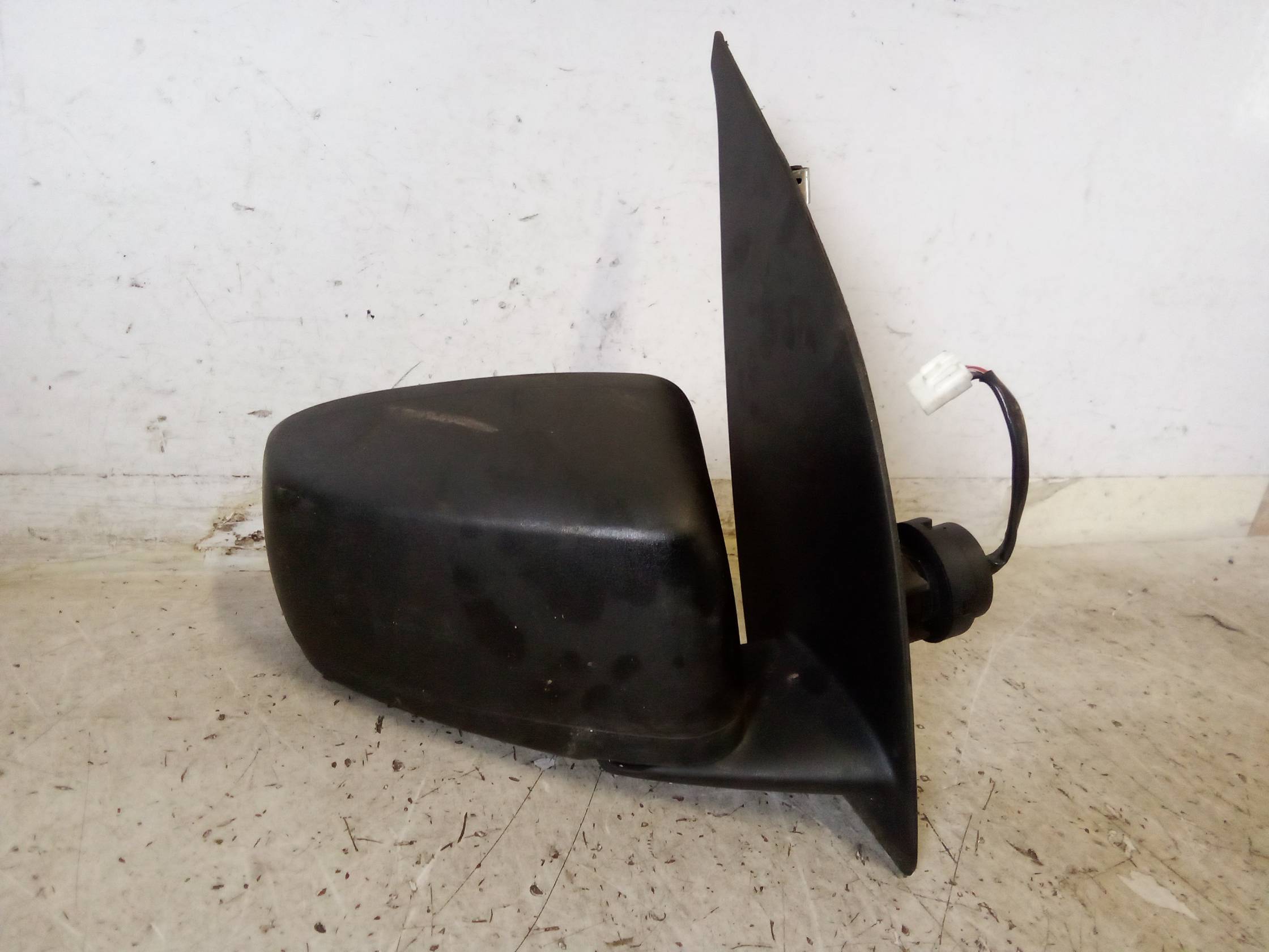 Retrovisore est. regolaz. elettr. dx.