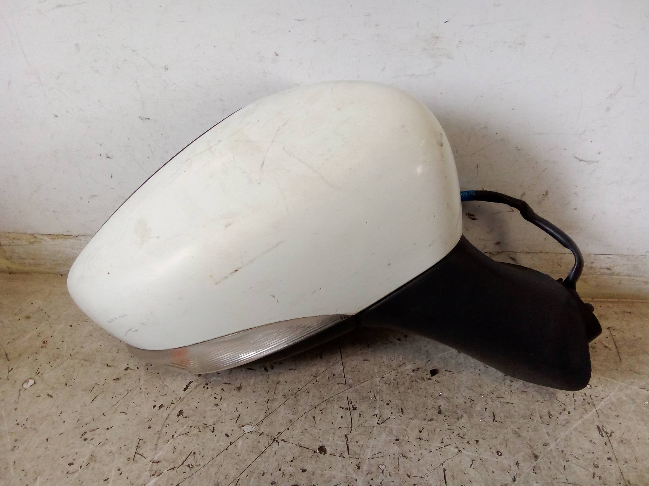 Retrovisore est. regolaz. elettr. dx.