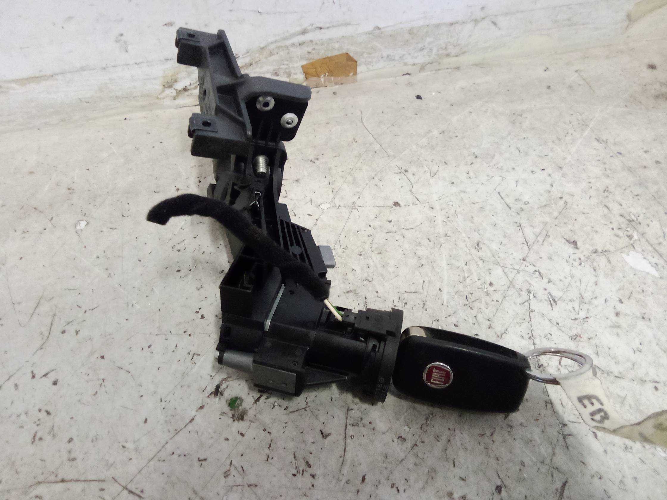 Commutatore avviamento Commutatore avviamento