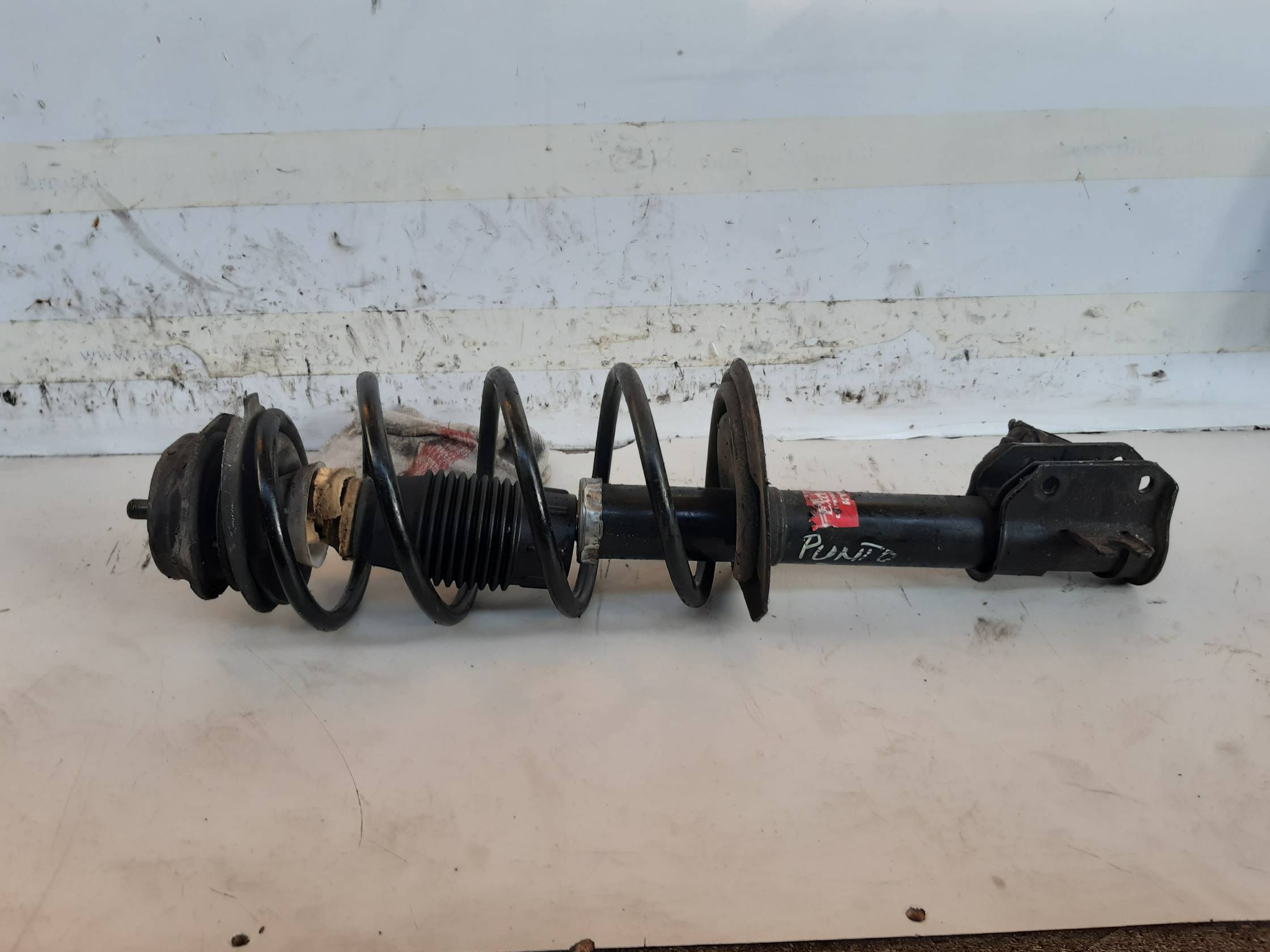 Ammortizzatore ant. dx.