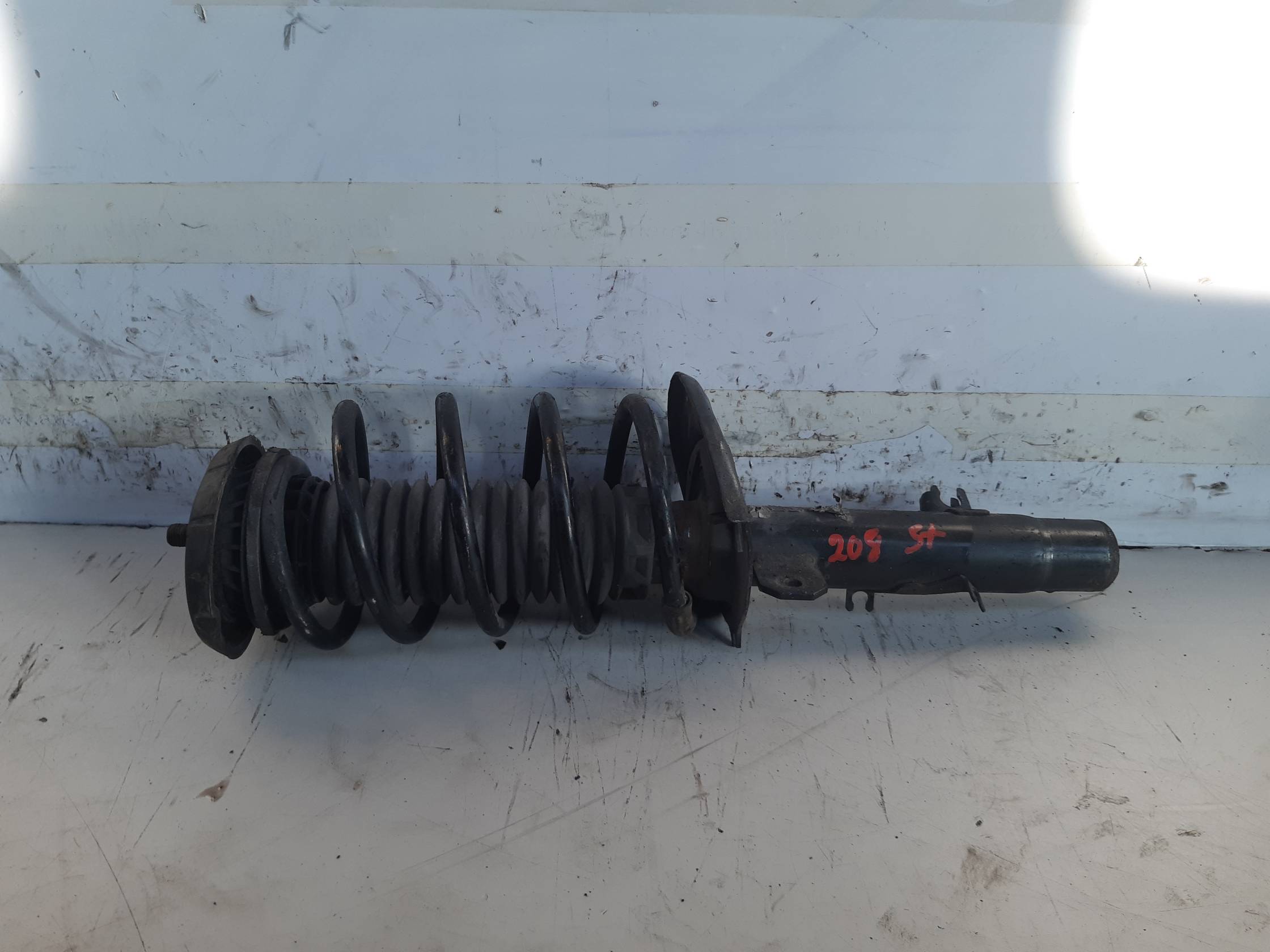 Ammortizzatore ant. dx.