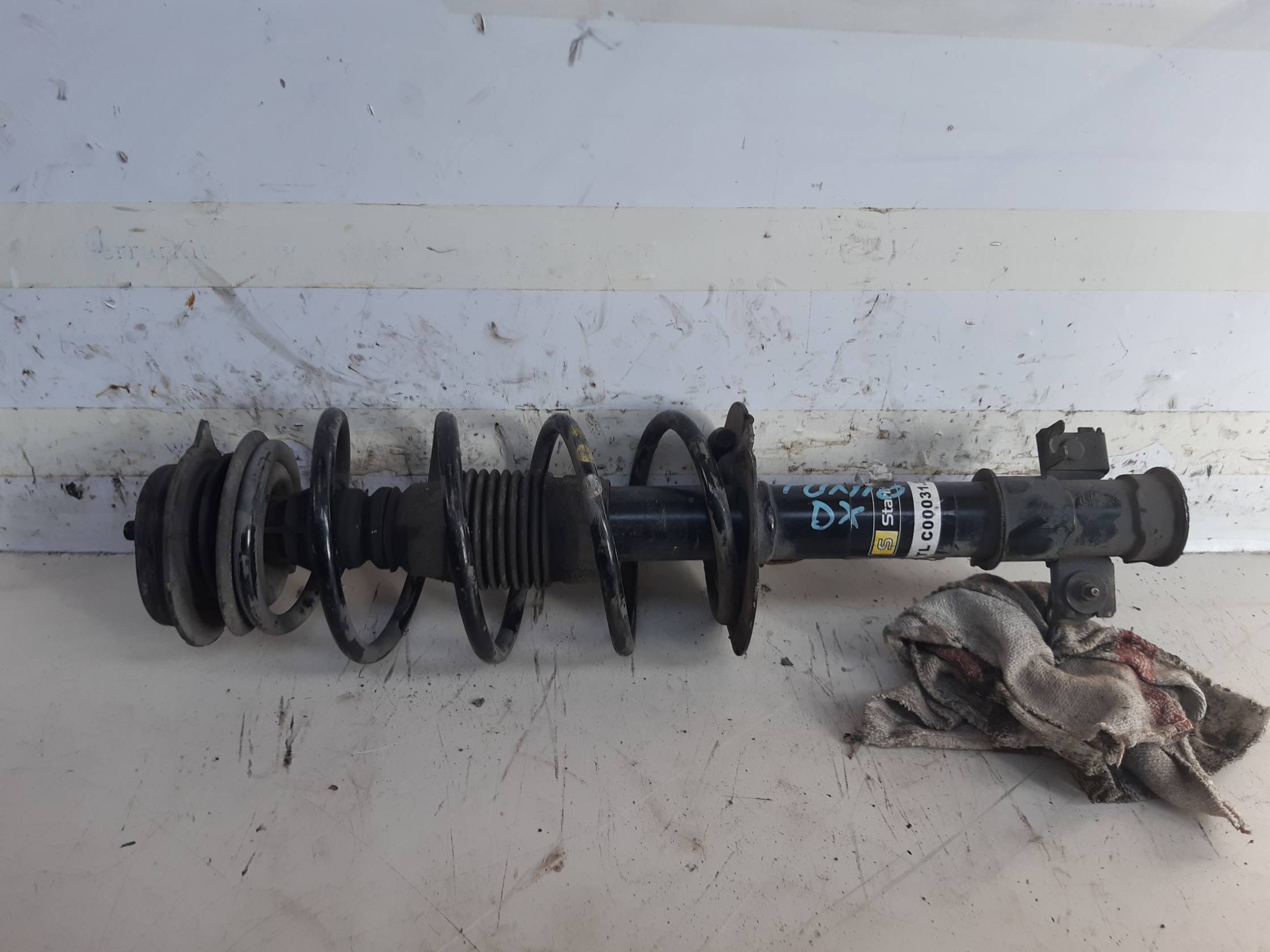 Ammortizzatore ant. dx.