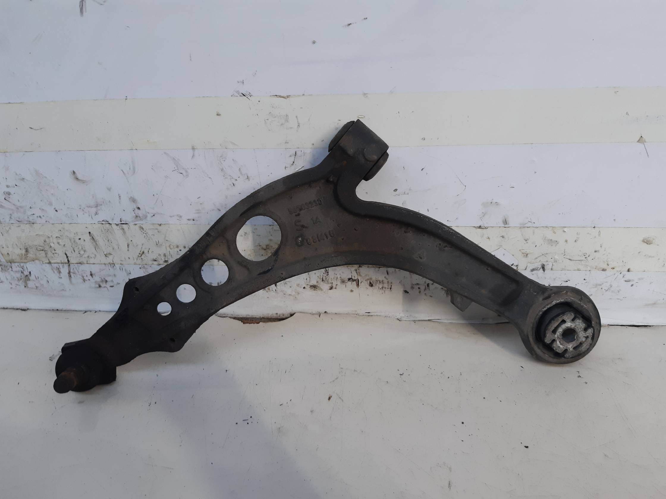 Braccio oscillante sosp. ant. sx.