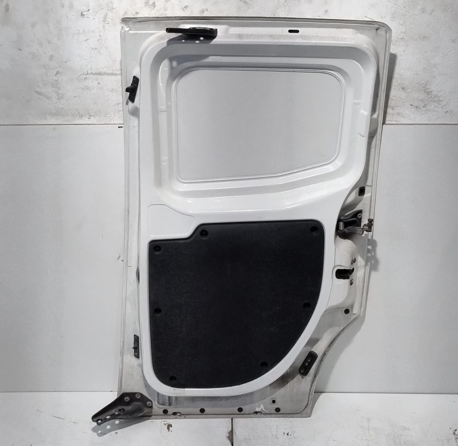 Porta Laterale Scorrevole dx. Porta Laterale Scorrevole dx.