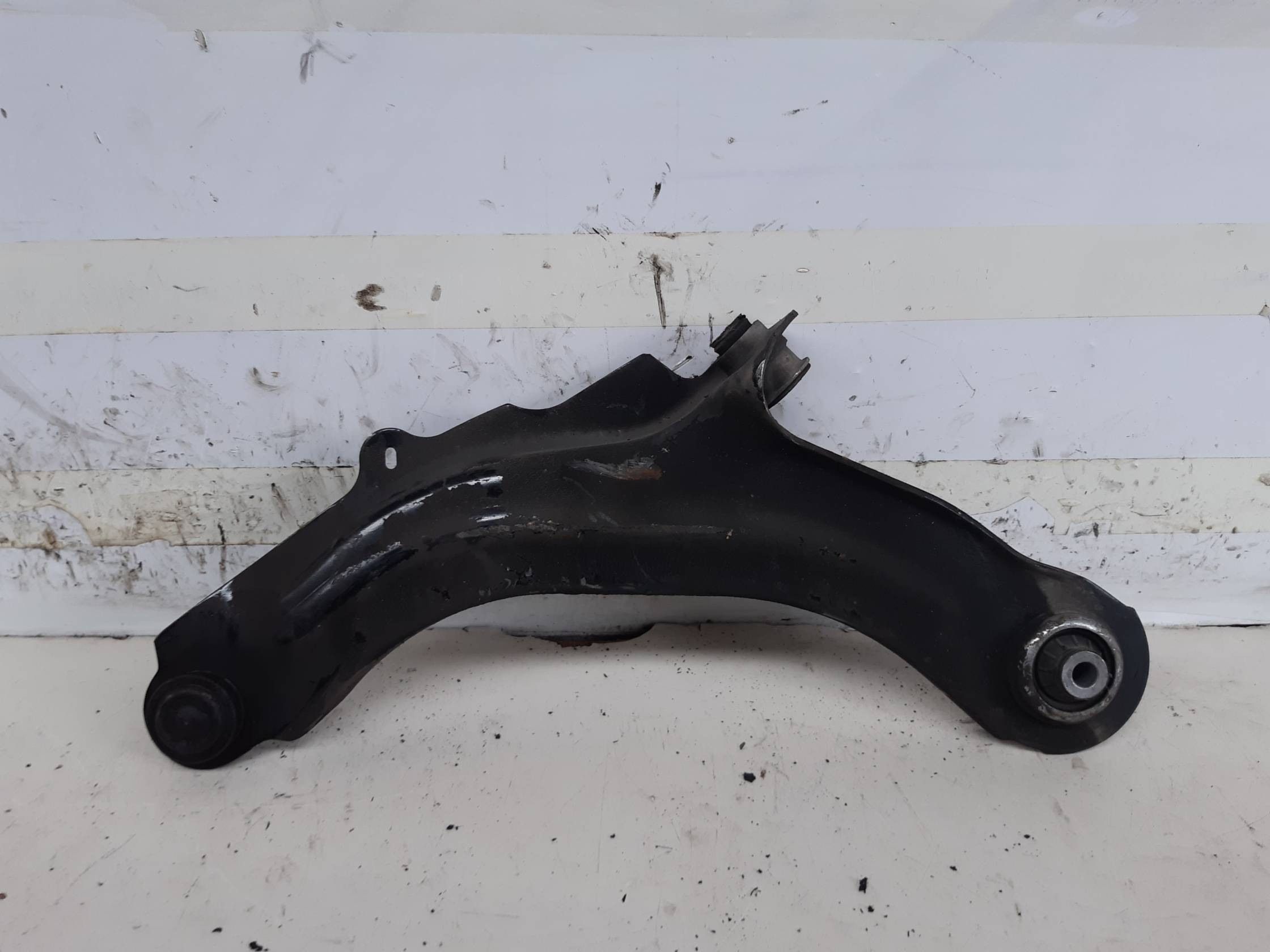 Braccio oscillante sosp. ant. dx.