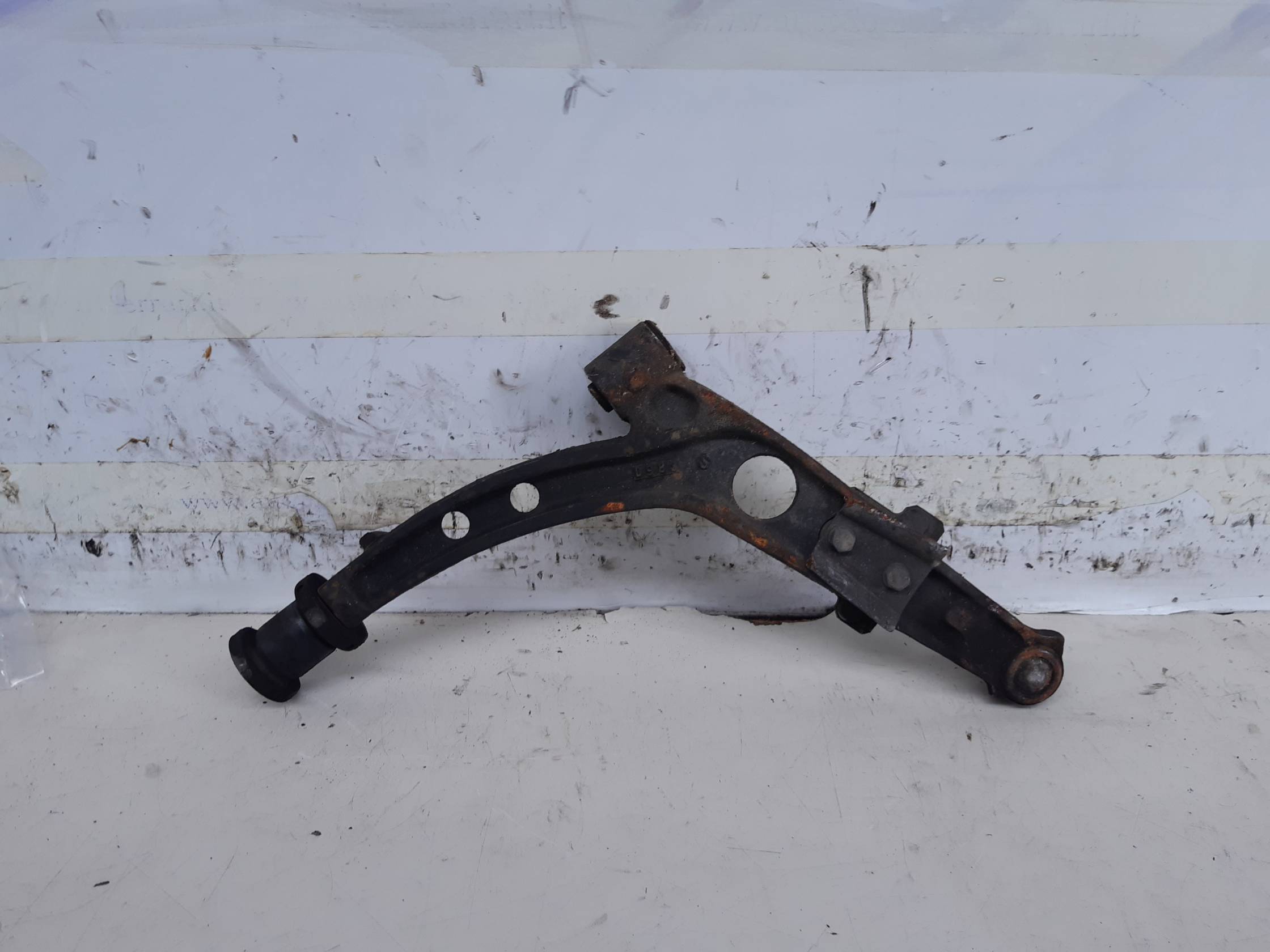 Braccio oscillante sosp. ant. sx.