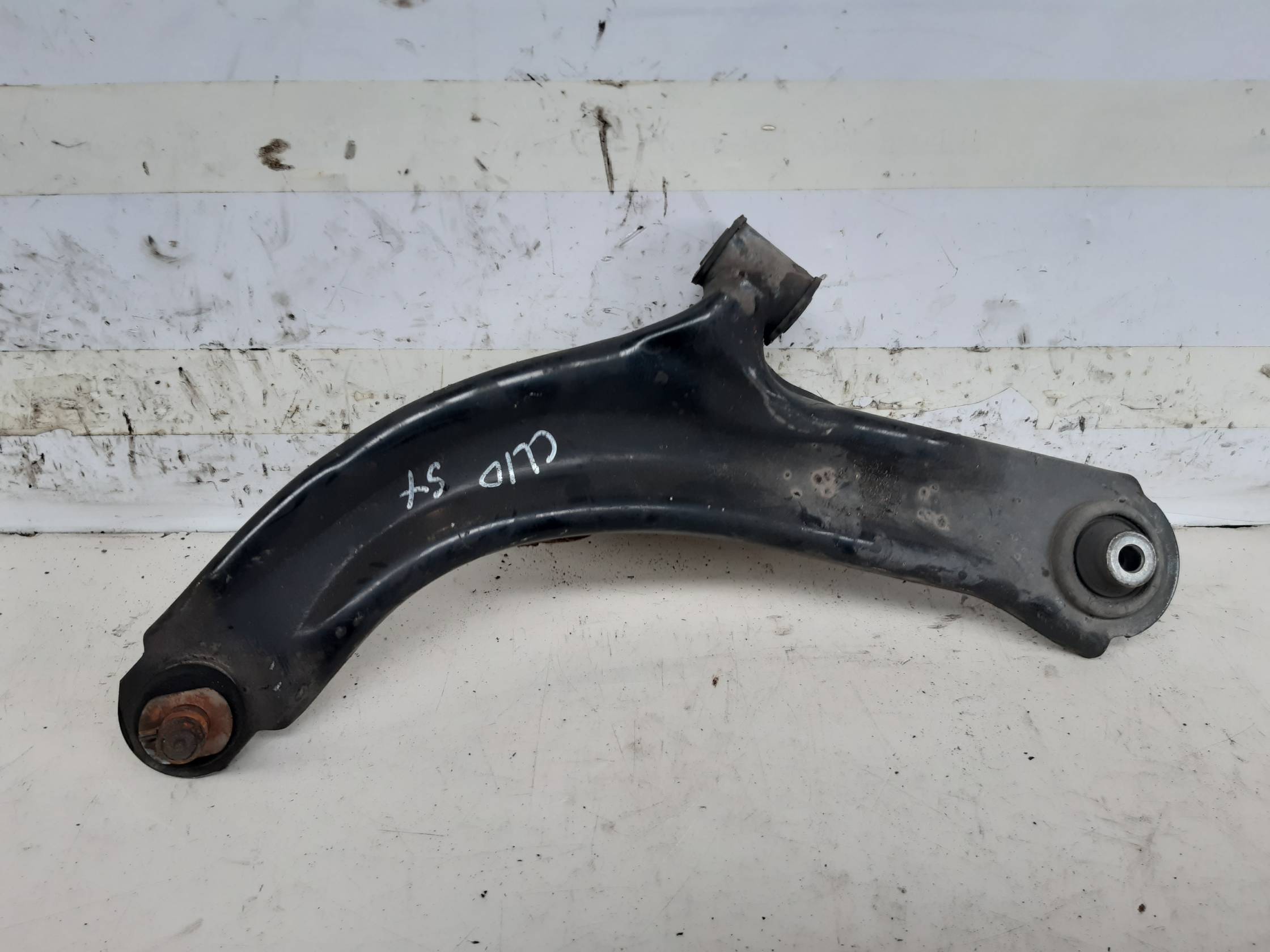 Braccio oscillante sosp. ant. sx.