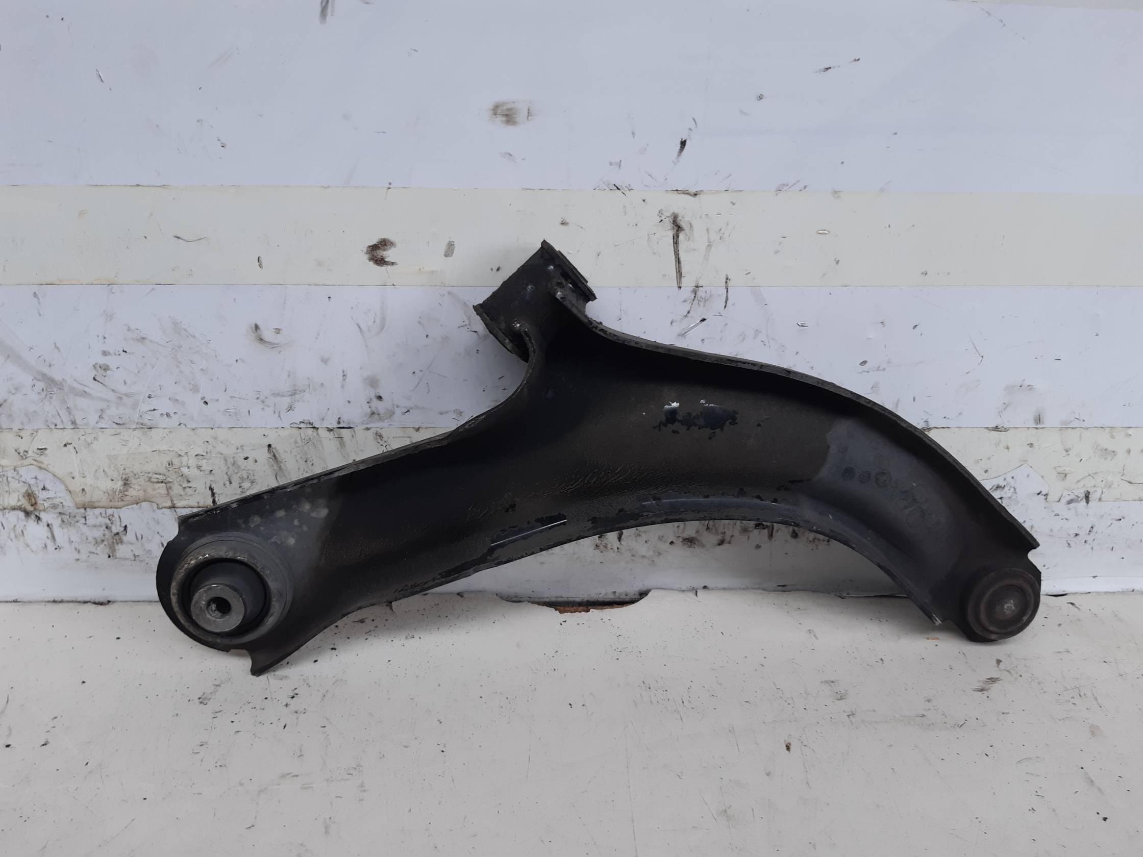 Braccio oscillante sosp. ant. sx.