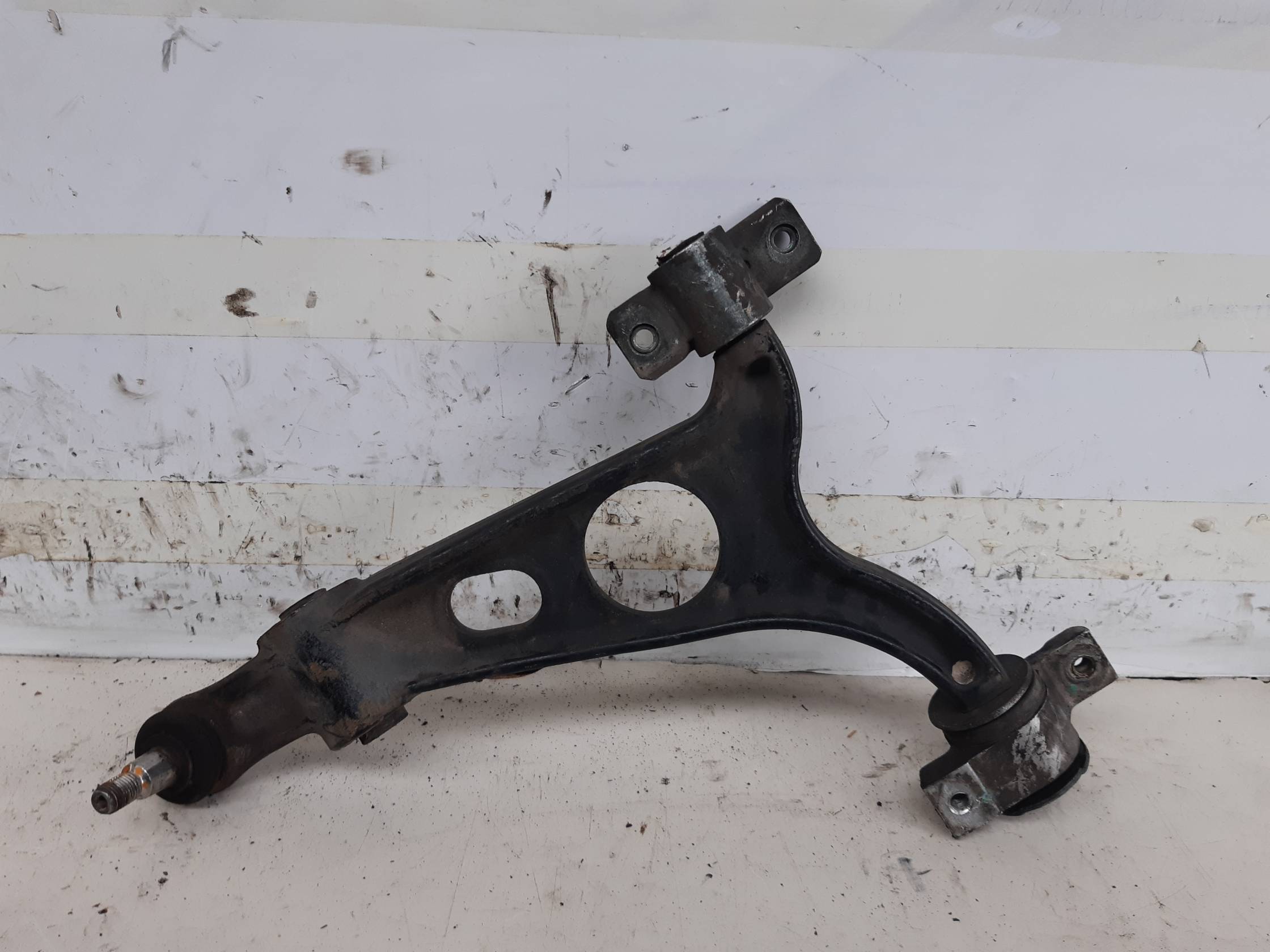 Braccio oscillante inf. sosp. ant. sx.