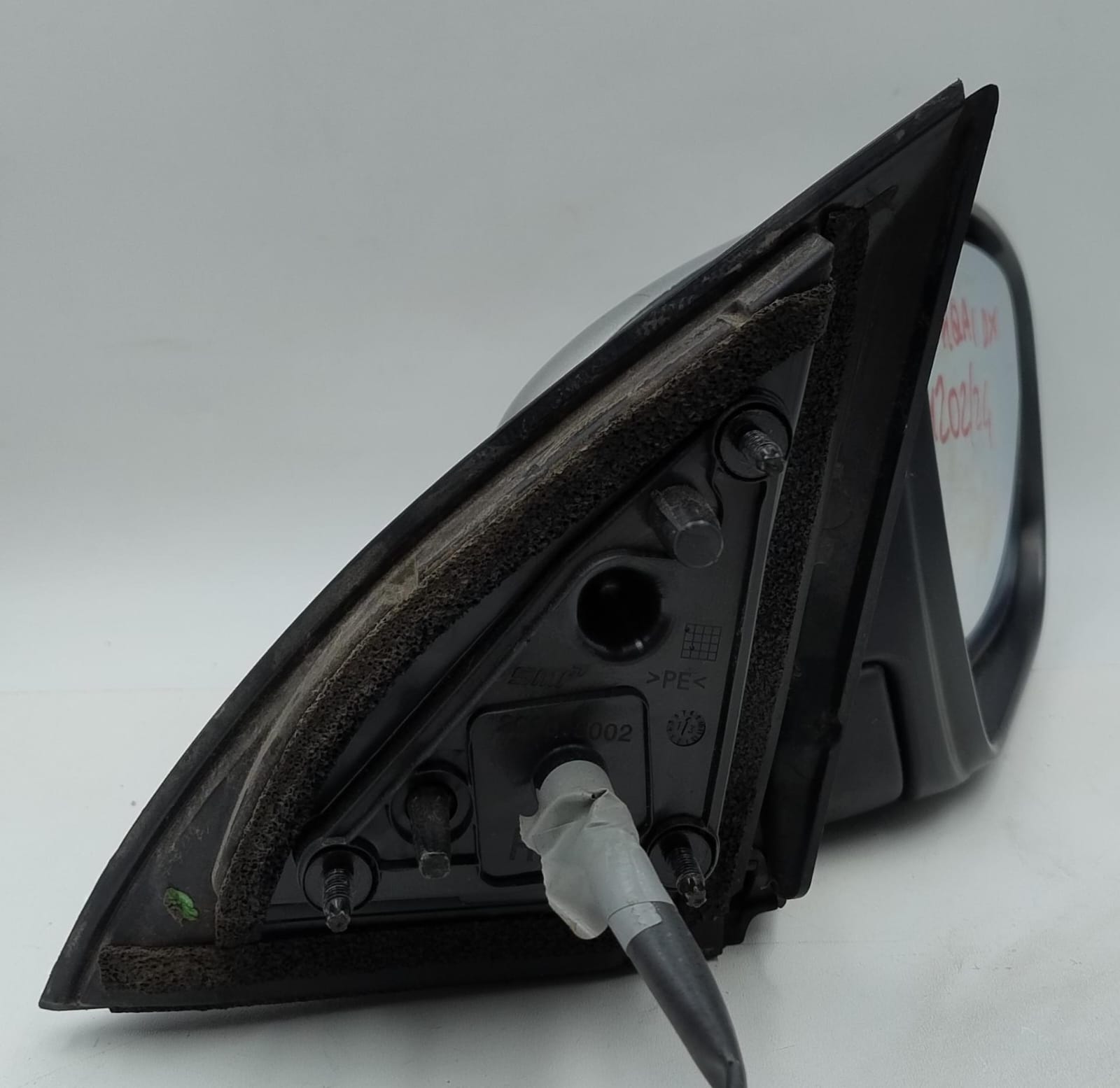 Specchietto retrovisore dx.