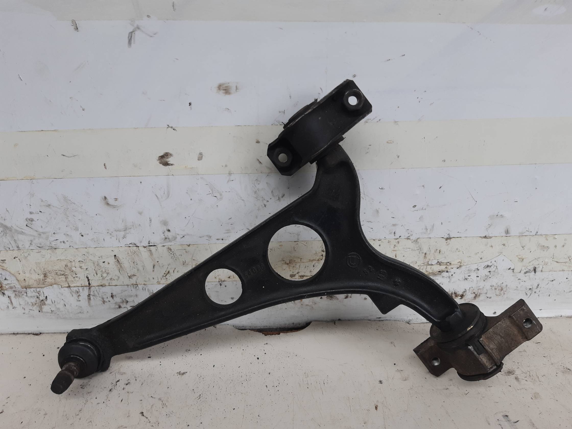 Braccio oscillante sosp. ant. sx.