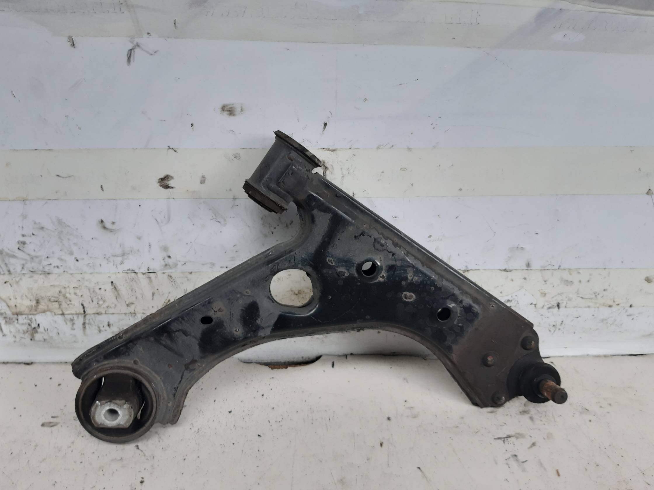 Braccio oscillante sosp. ant. dx.