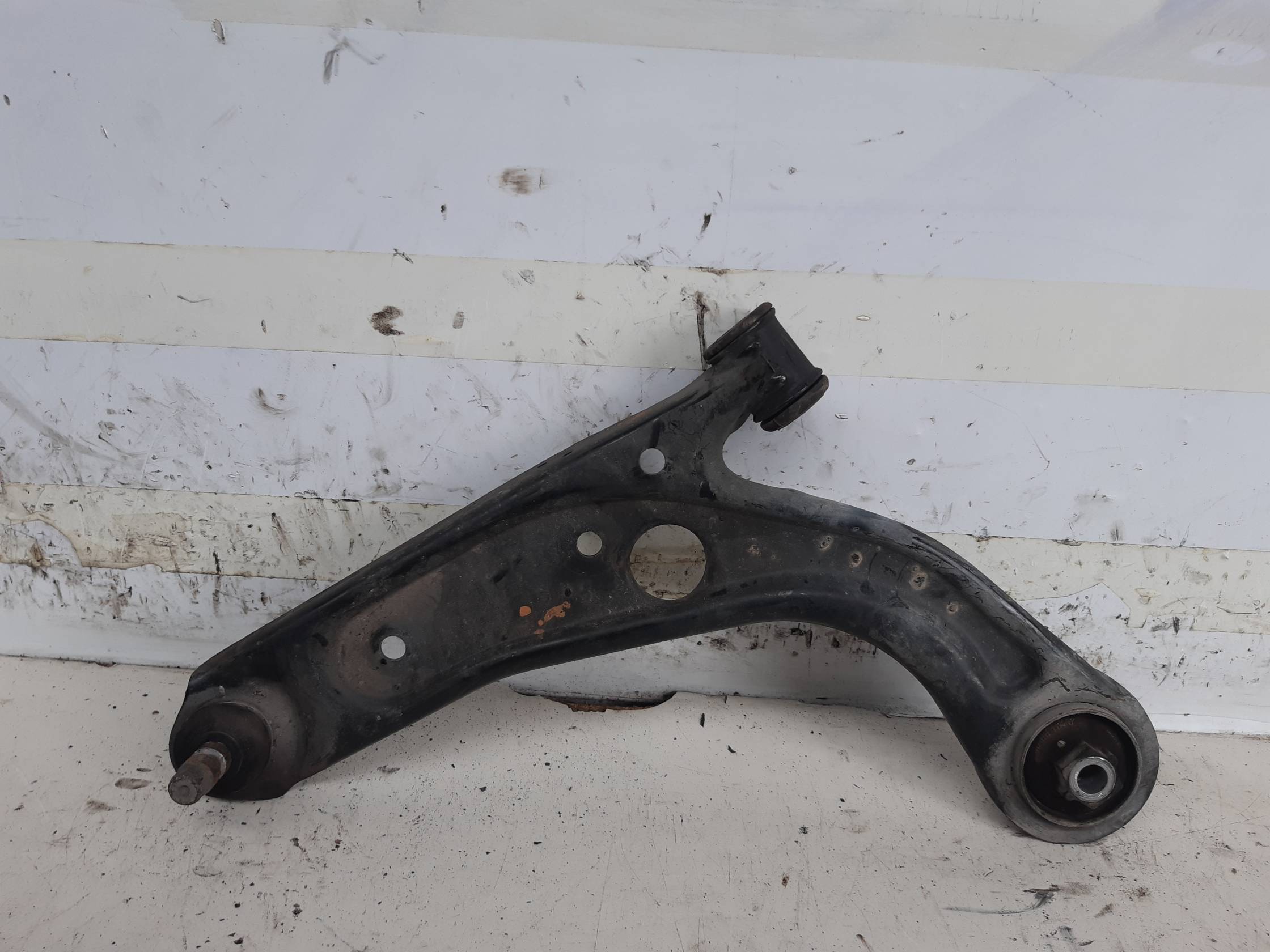 Braccio oscillante sosp. ant. sx.