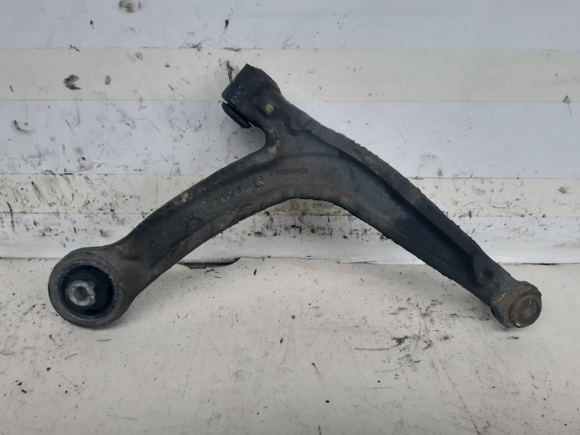 Braccio oscillante sosp. ant. sx.