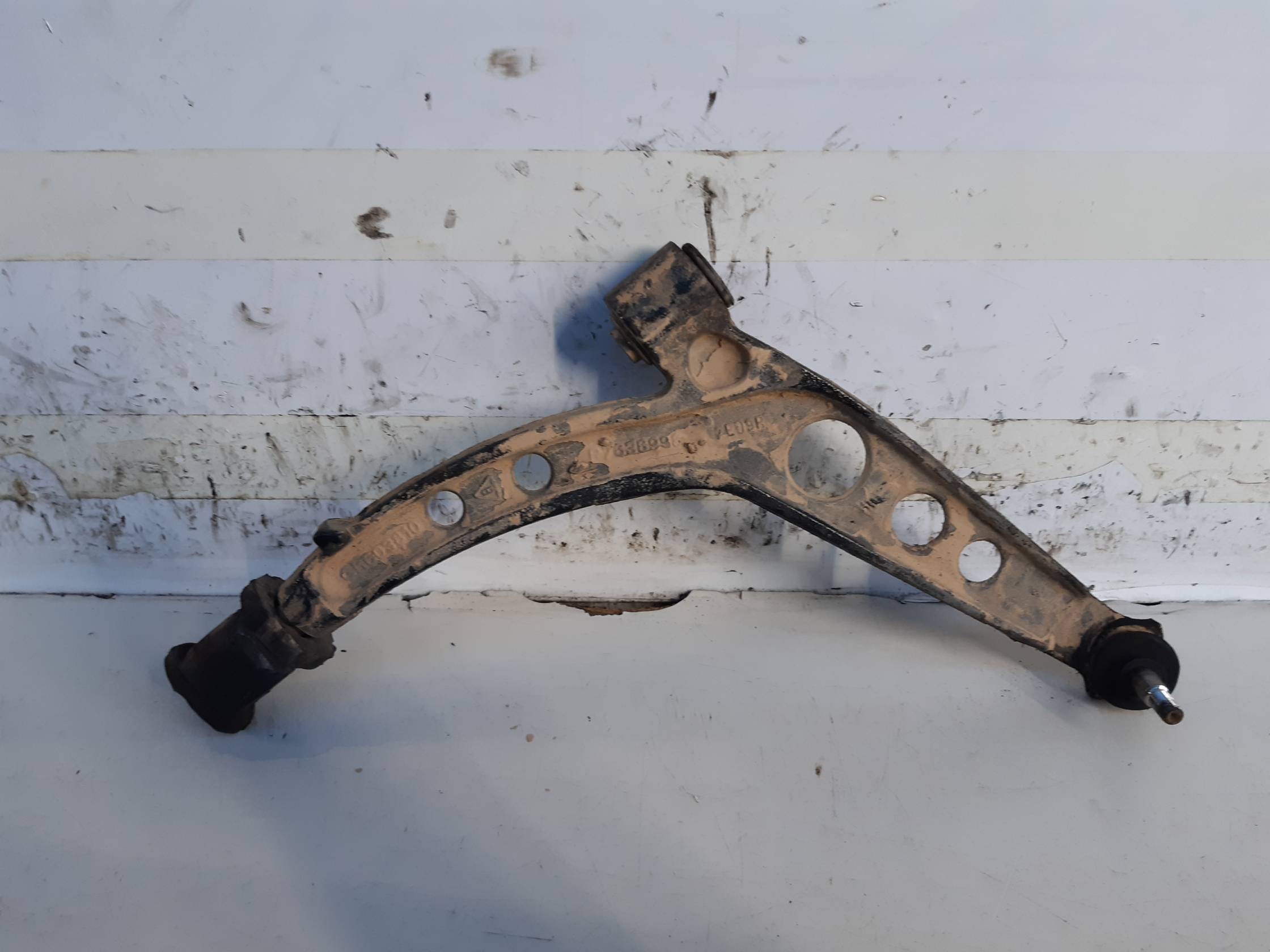 Braccio oscillante sosp. ant. dx.