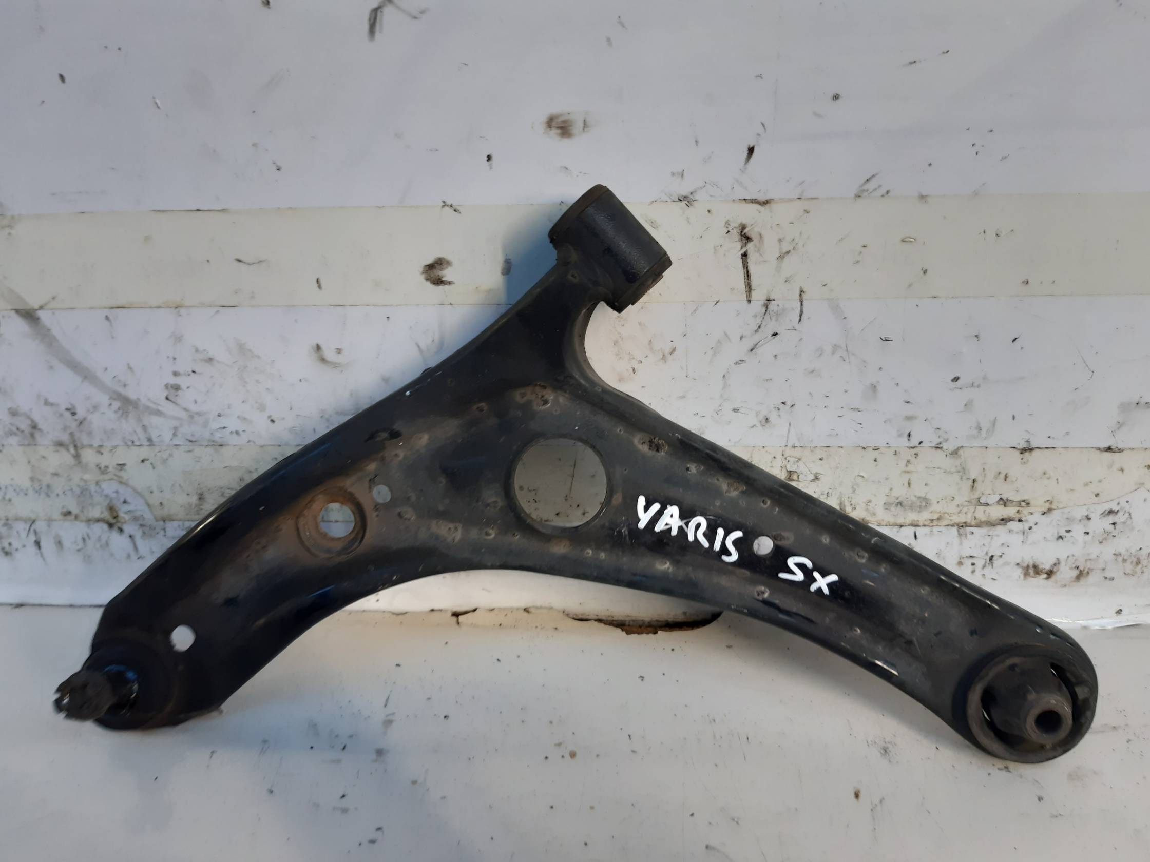 Braccio oscillante sosp. ant. sx.