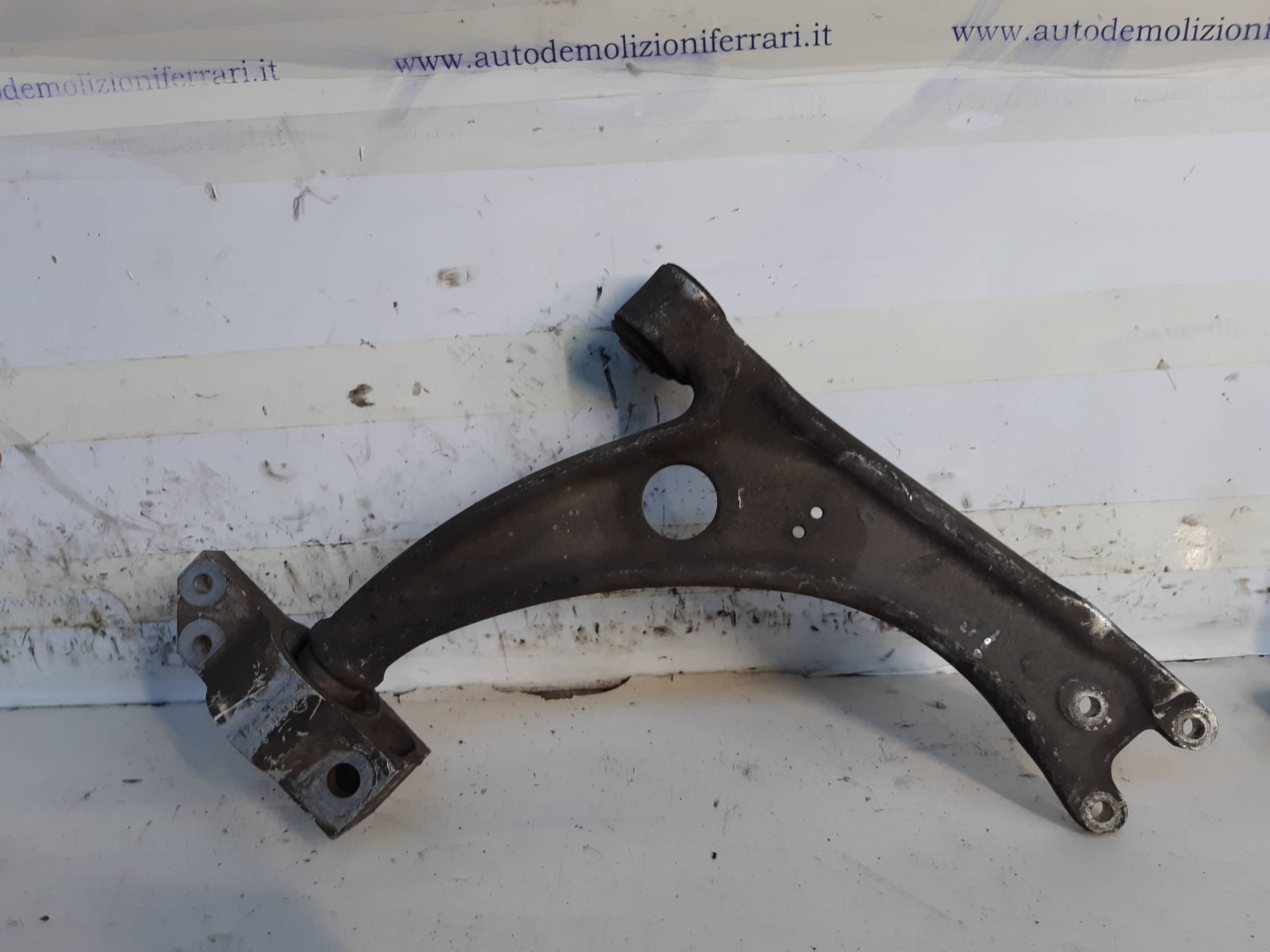 Braccio oscillante sosp. ant. dx.