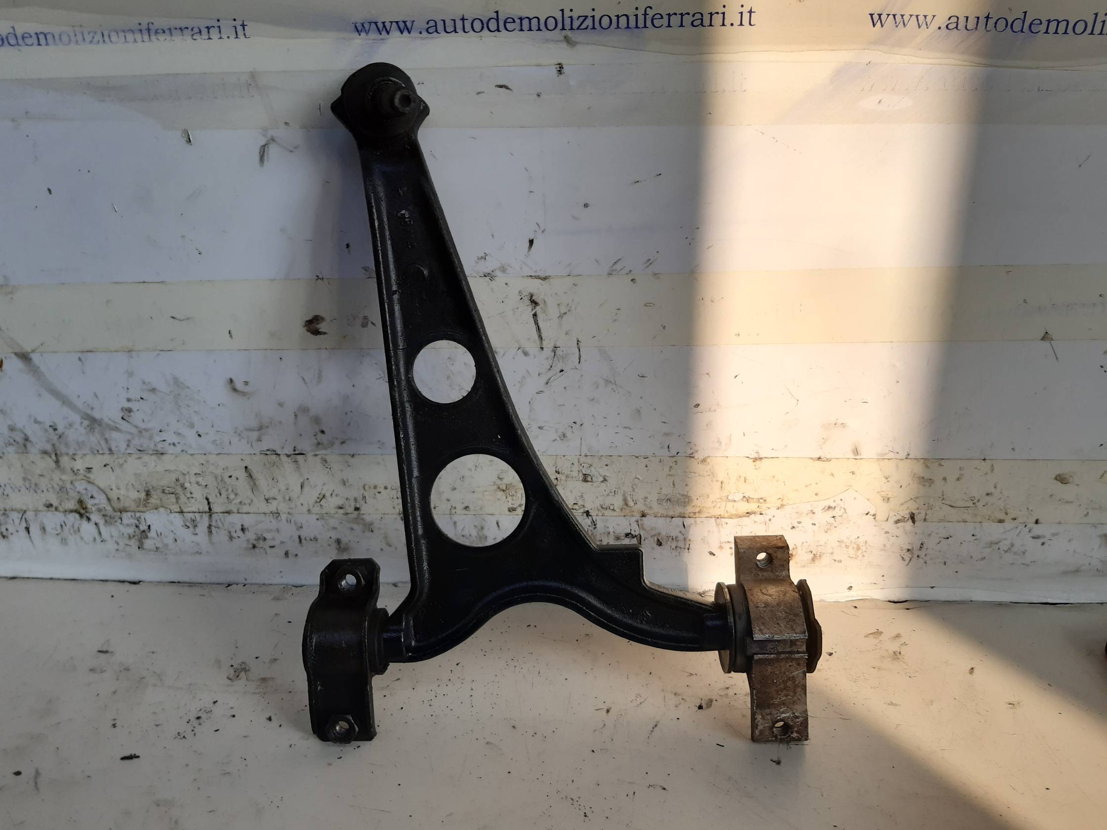 Braccio oscillante inf. sosp. ant. dx.