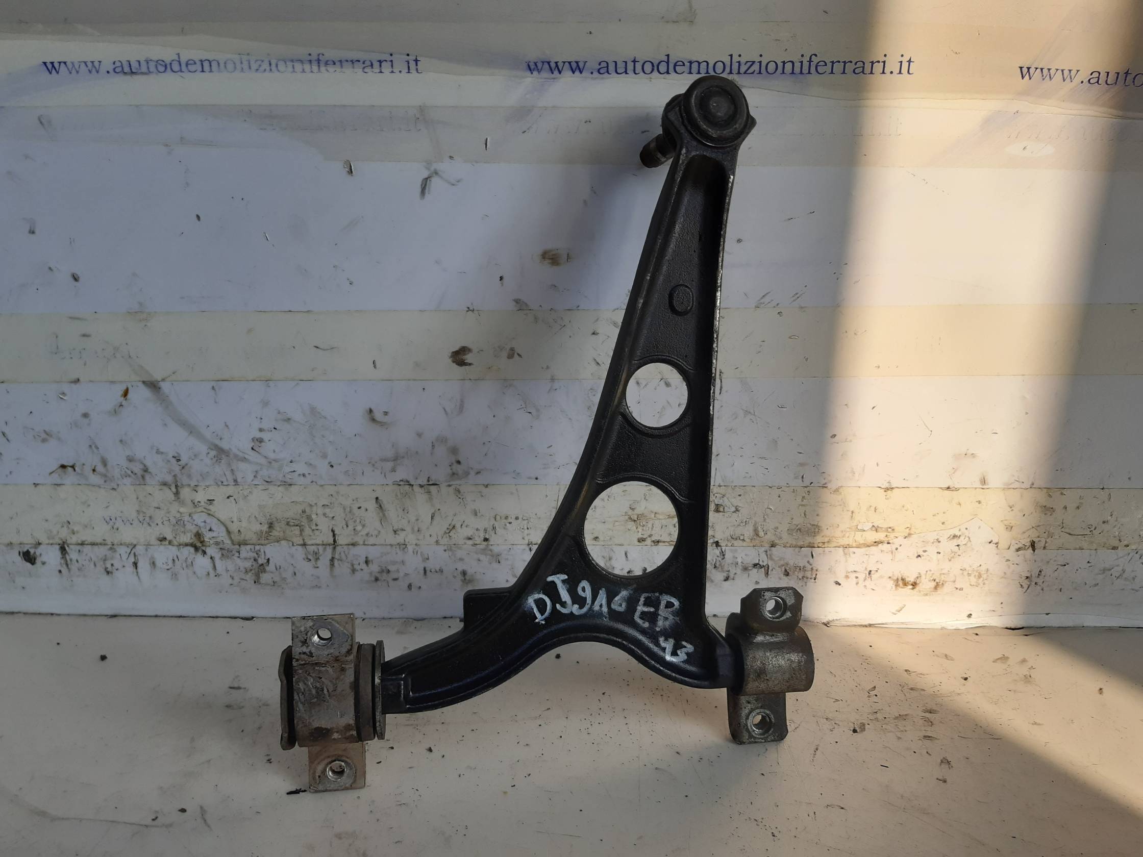 Braccio oscillante inf. sosp. ant. dx.