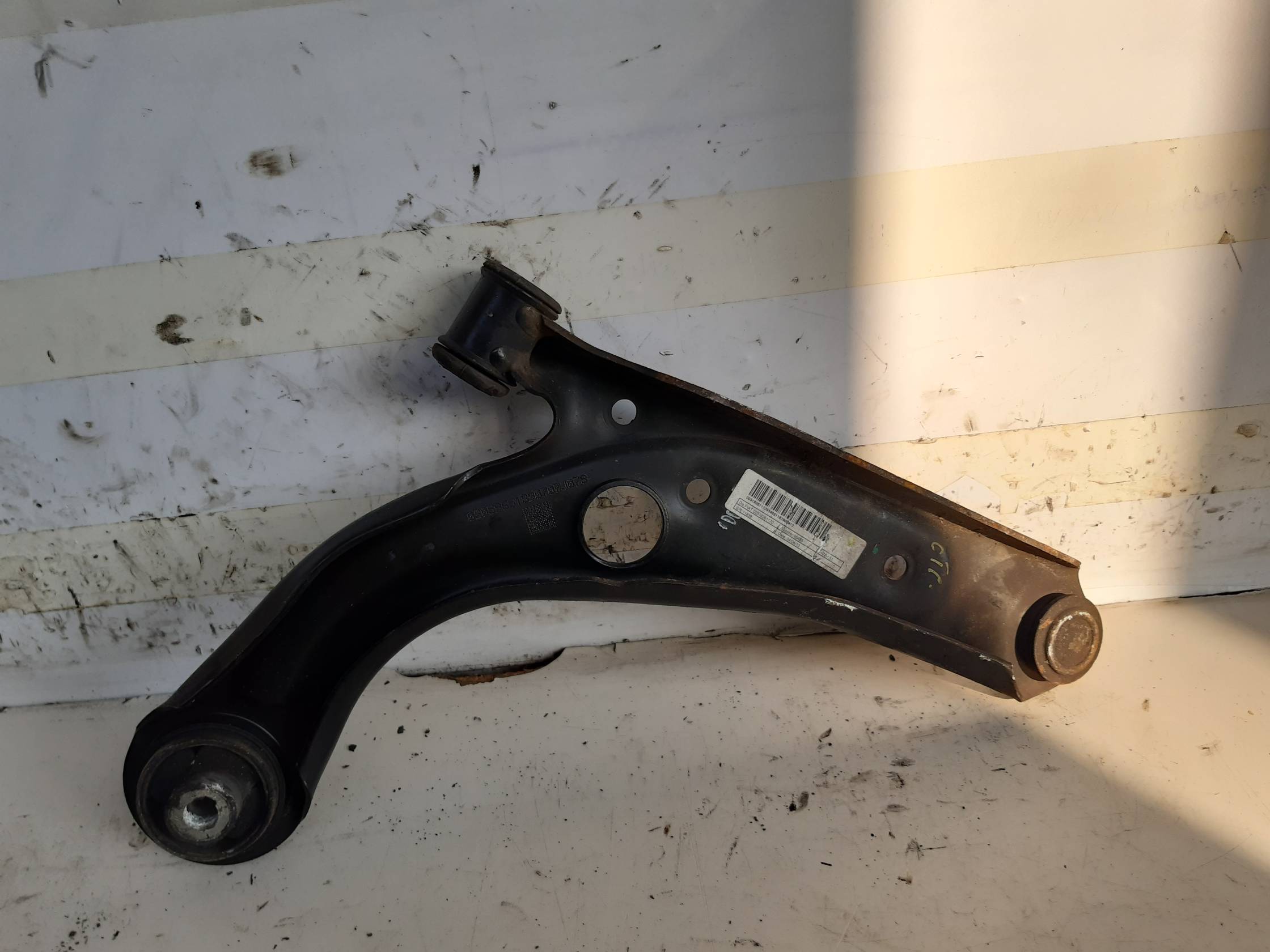 Braccio oscillante sosp. ant. sx.