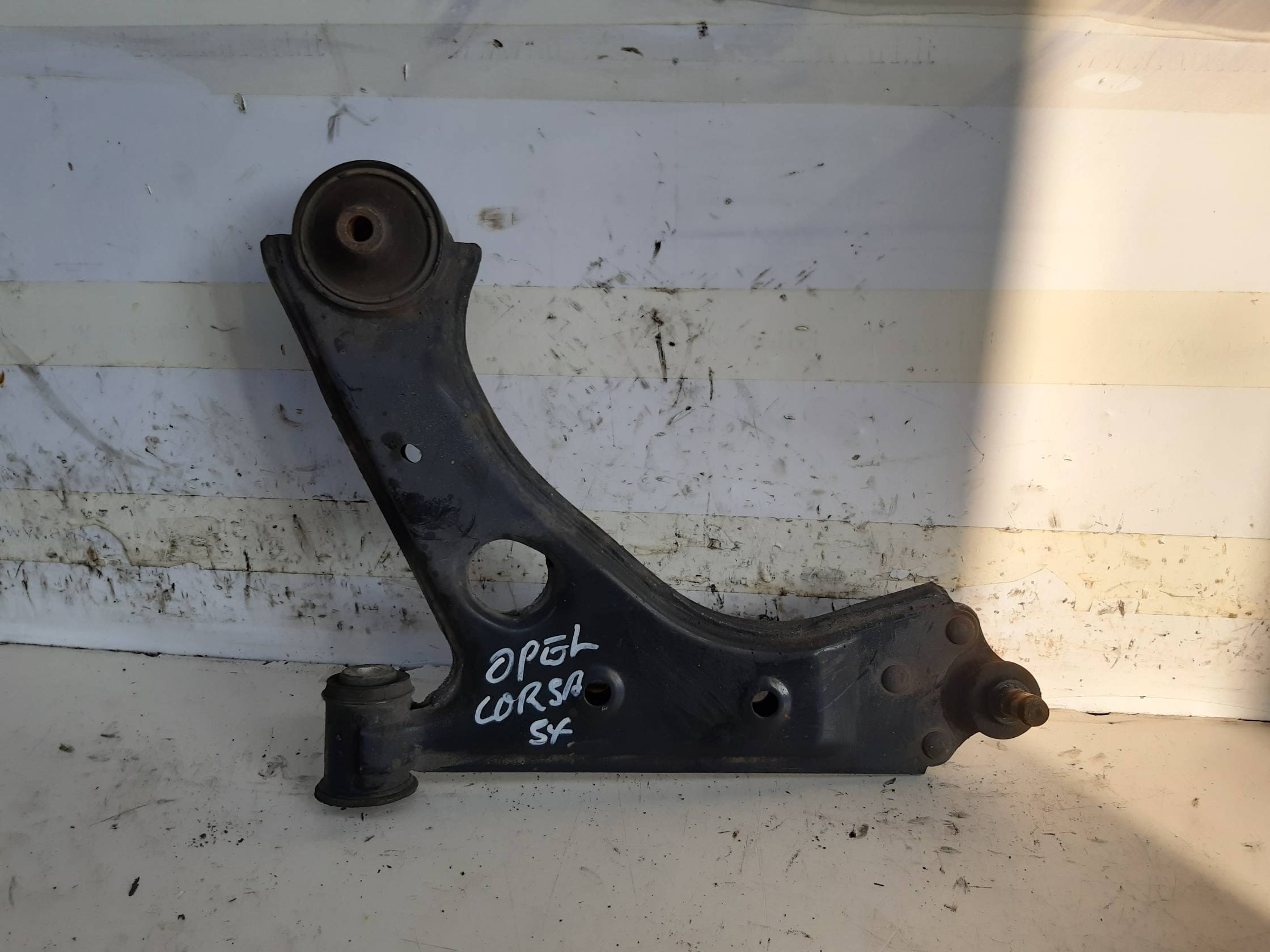 Braccio oscillante sosp. ant. sx.