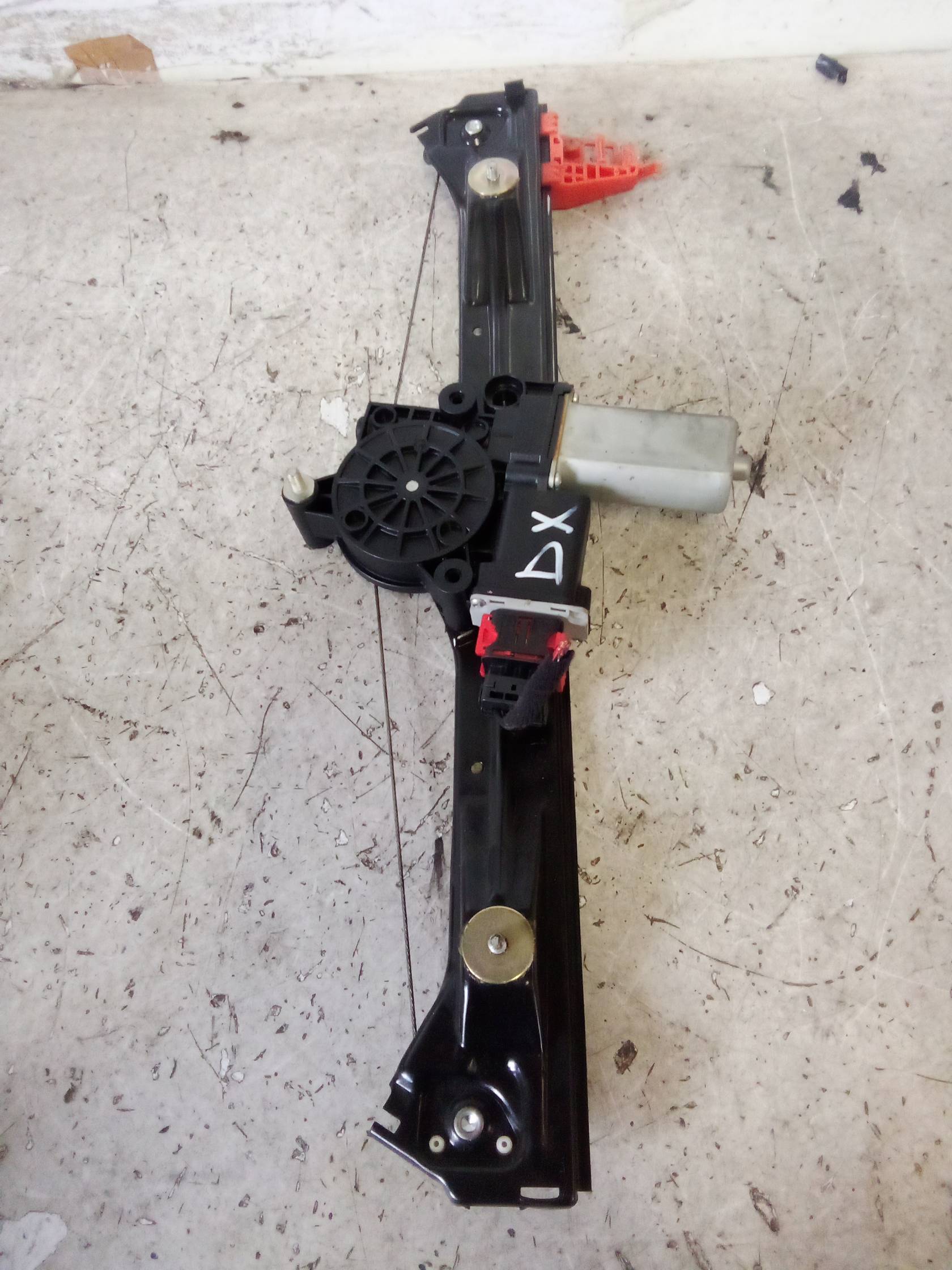 Alzacristallo elettr. porta ant. dx.