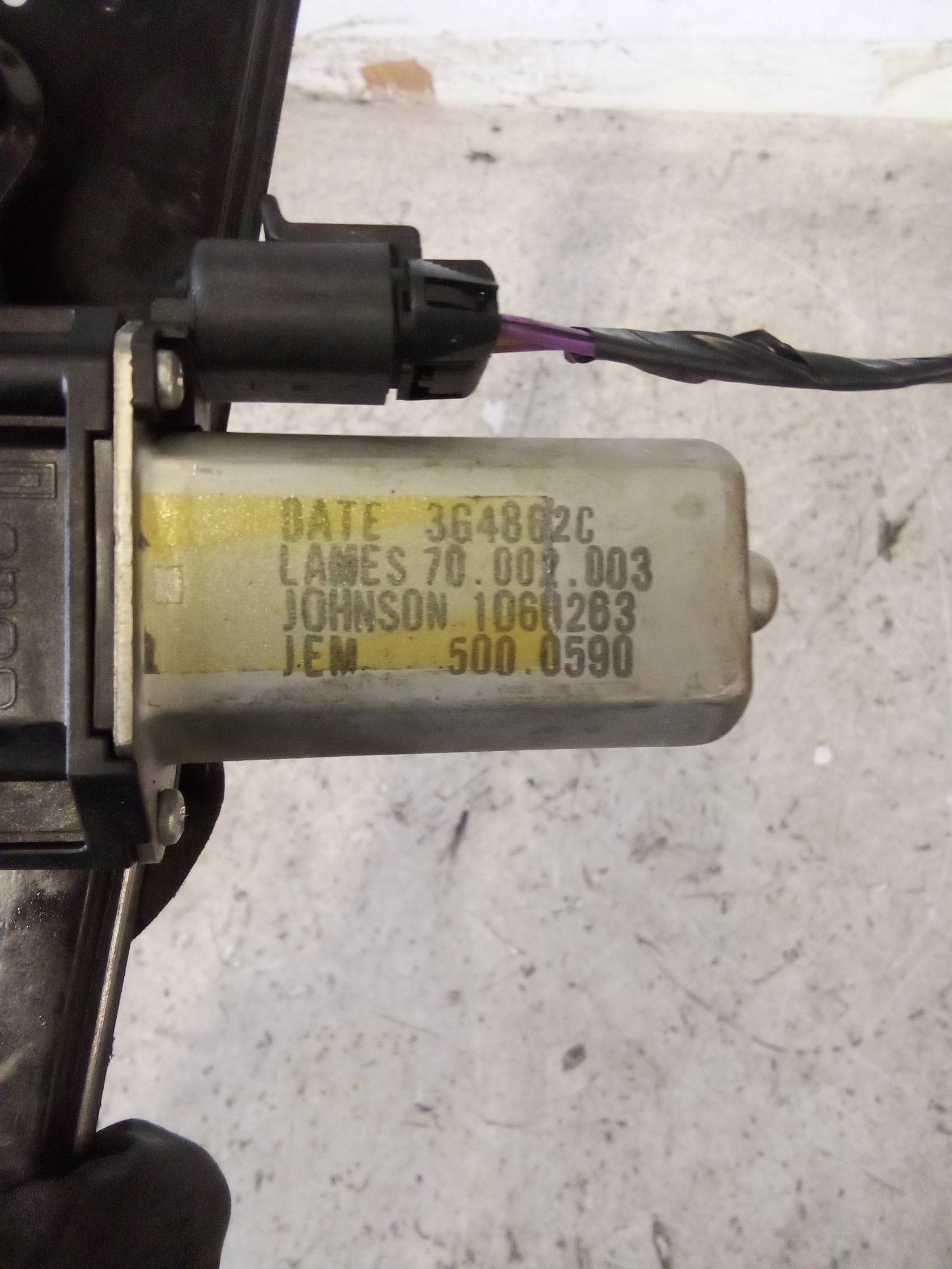 Alzacristallo elettr. porta ant. dx.