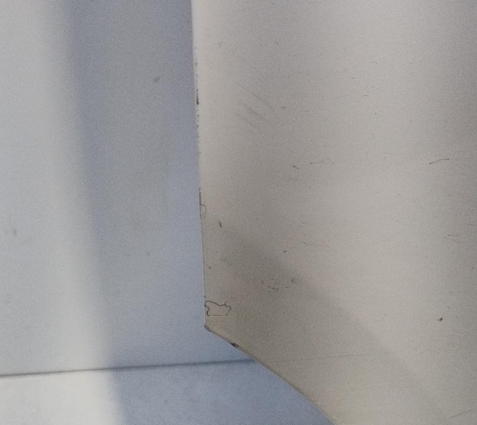 Porta Laterale Scorrevole dx. Porta Laterale Scorrevole dx.