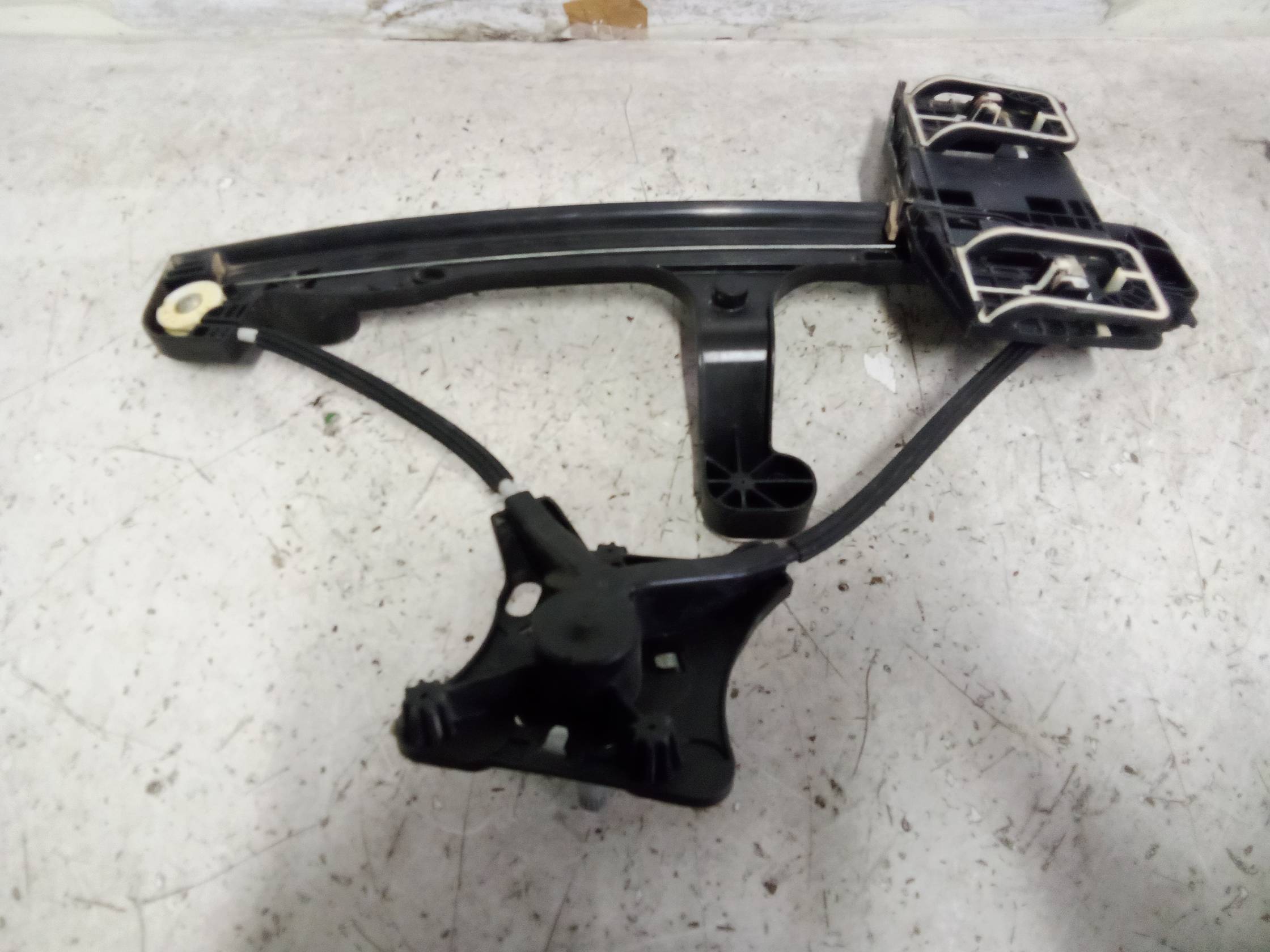 Alzacristallo porta post. dx.