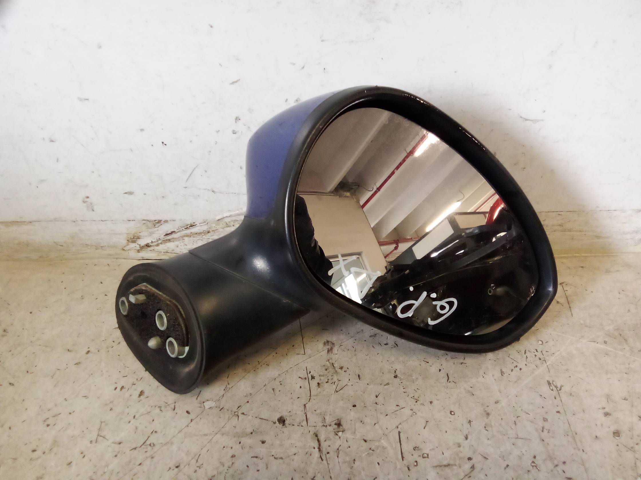 Retrovisore est. dx.