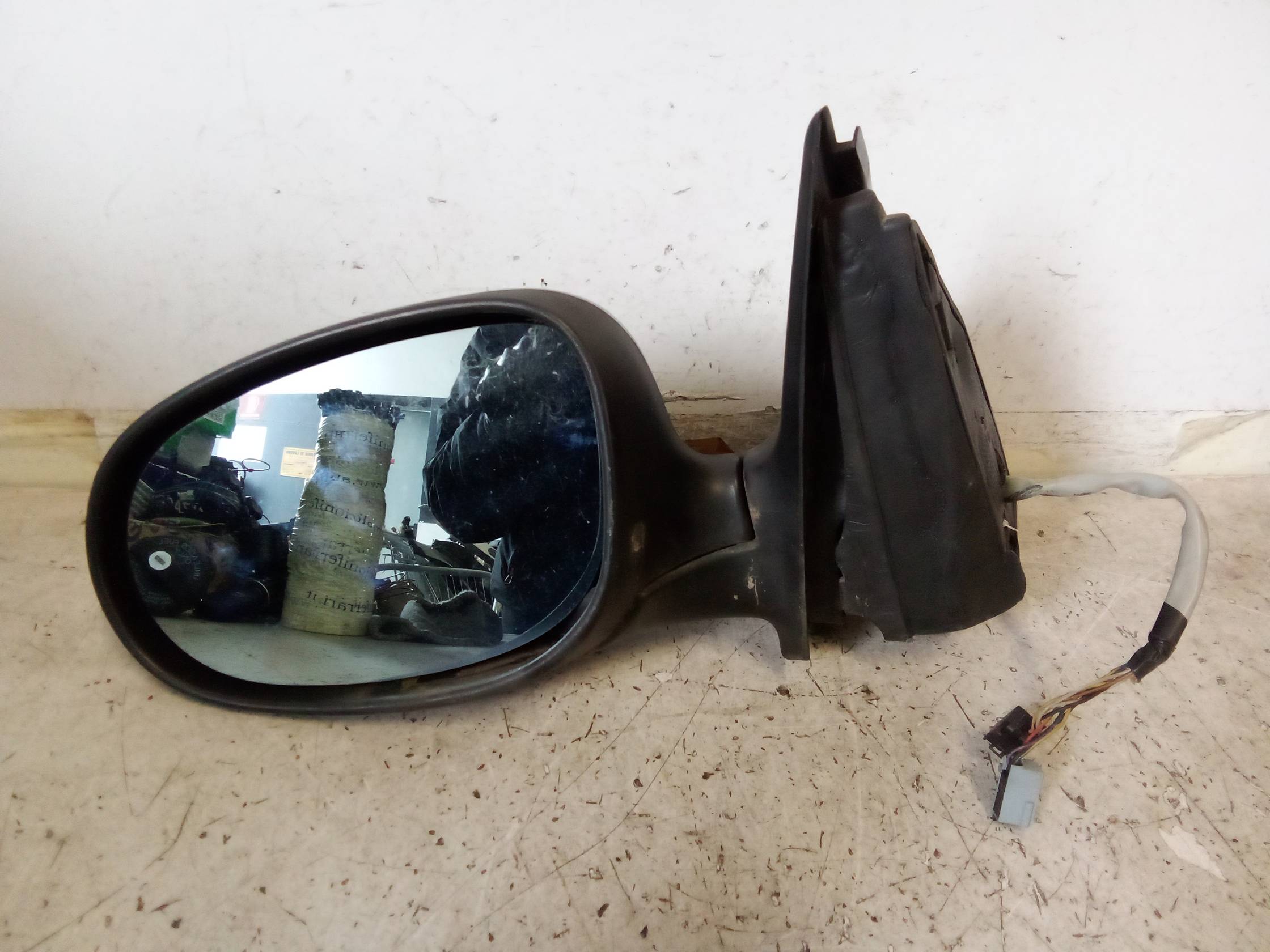 Retrovisore est. regolaz. elettr. sx.