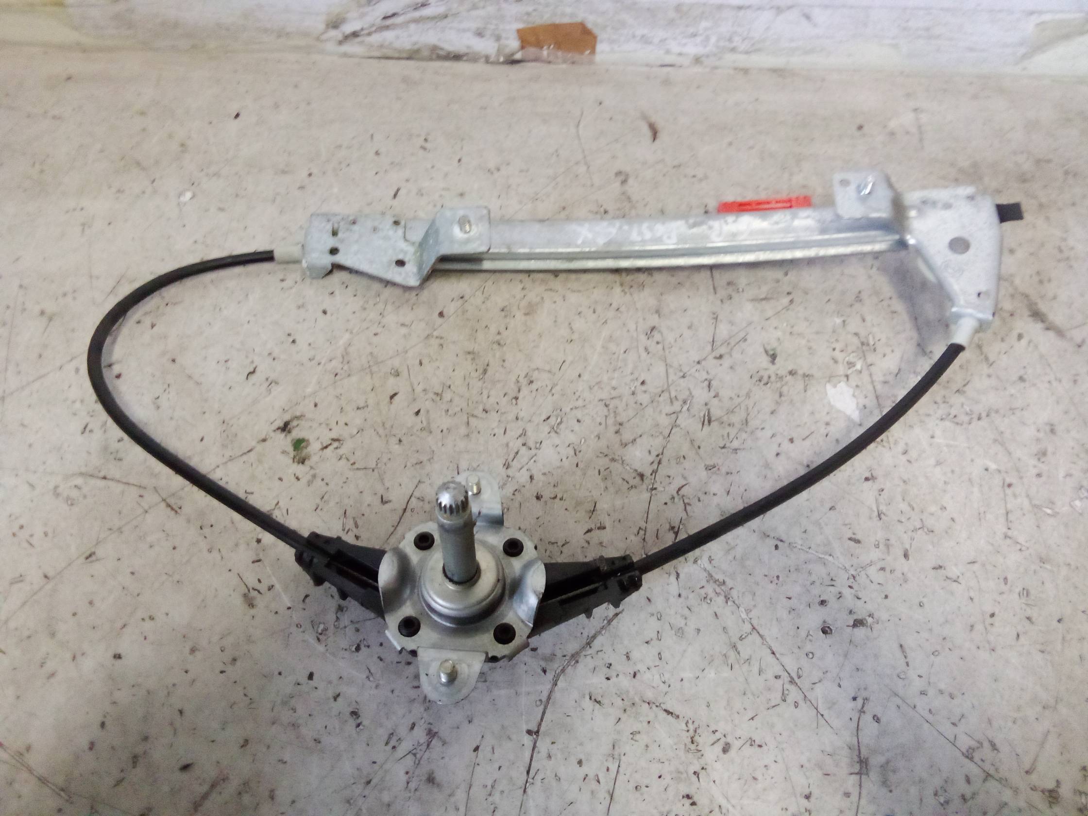 Alzacristallo porta post. sx.