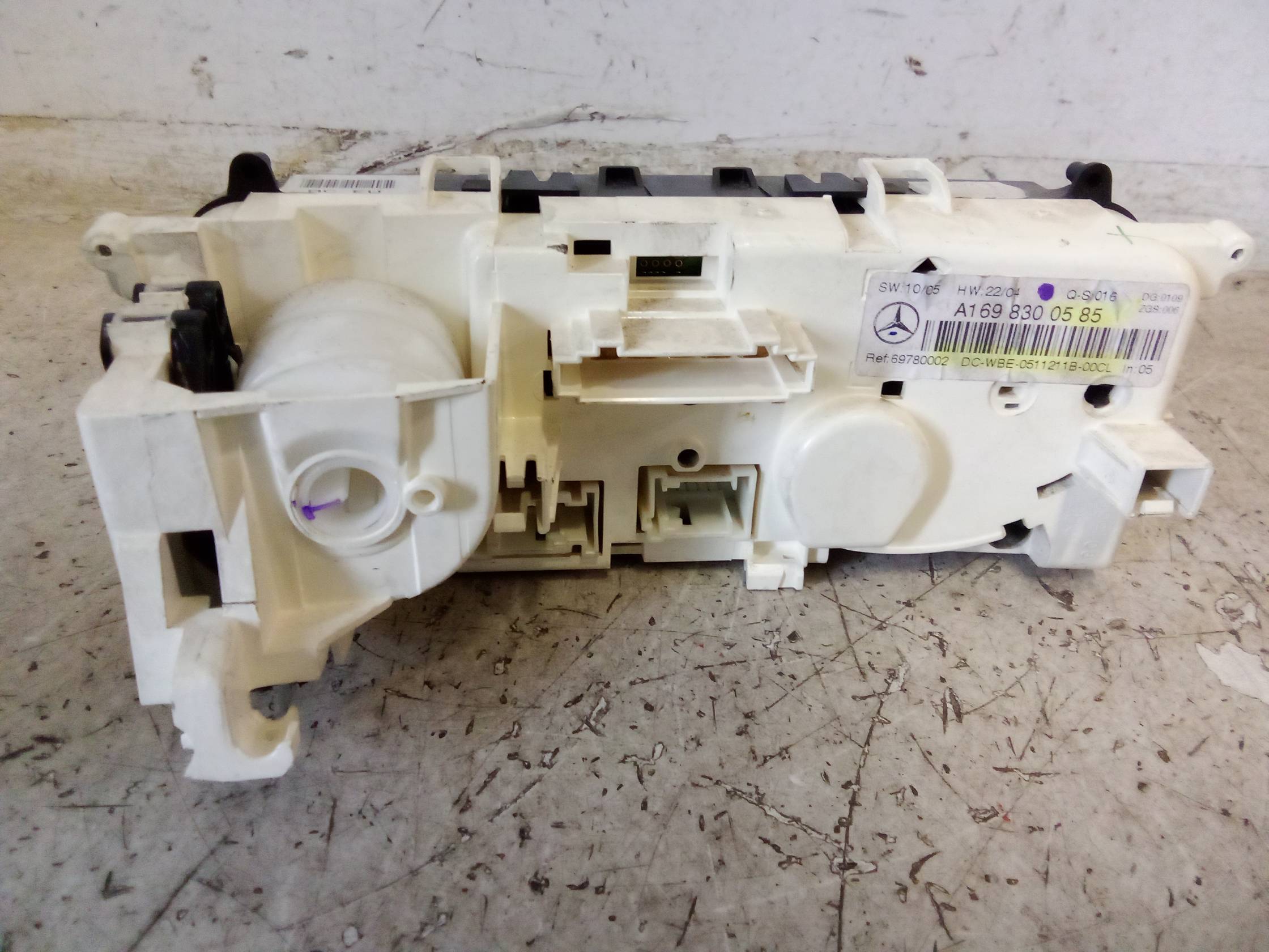 Blocco comando climatizzazione Blocco comando climatizzazione