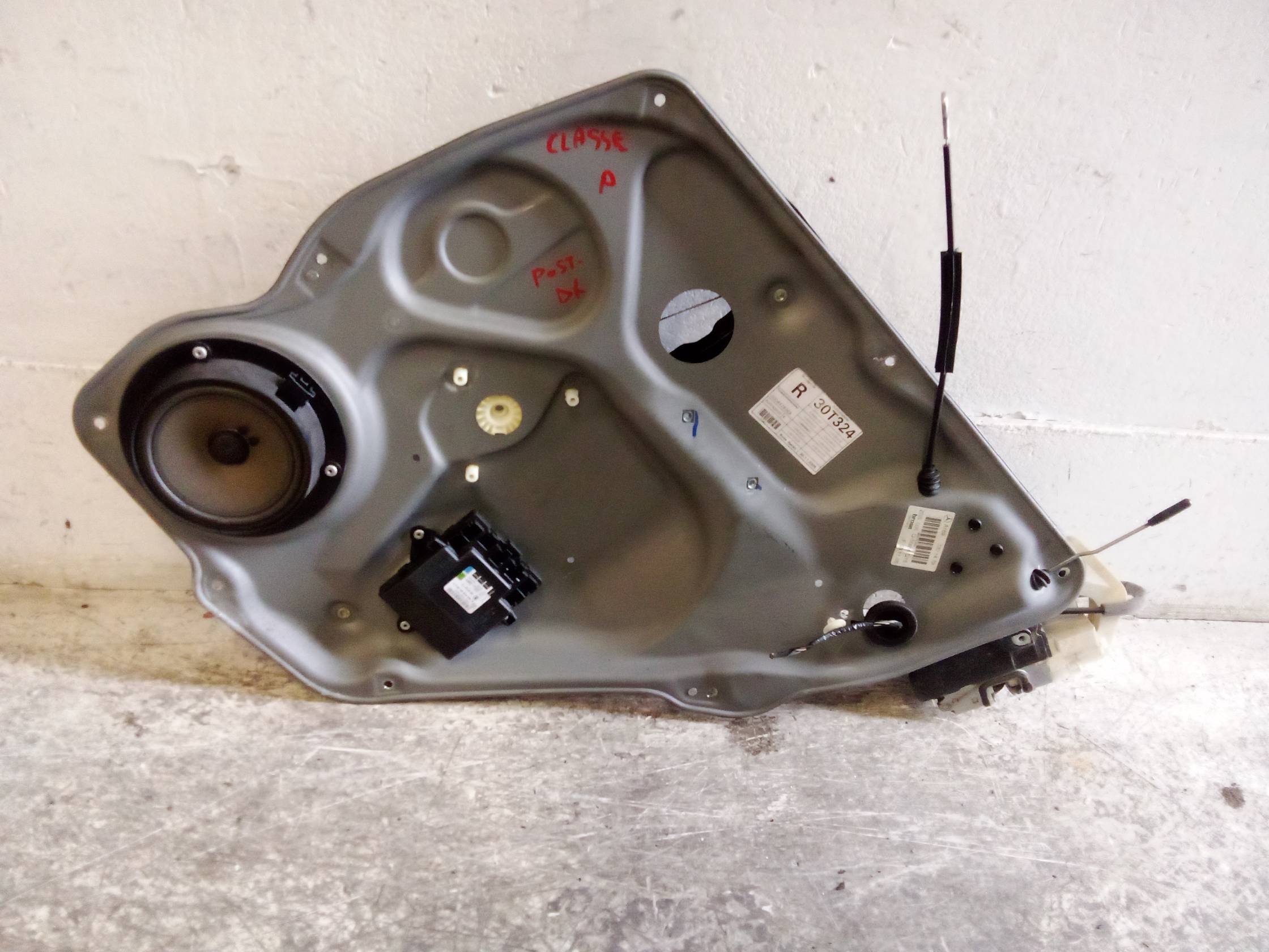 Alzacristallo elettr. porta post. dx.