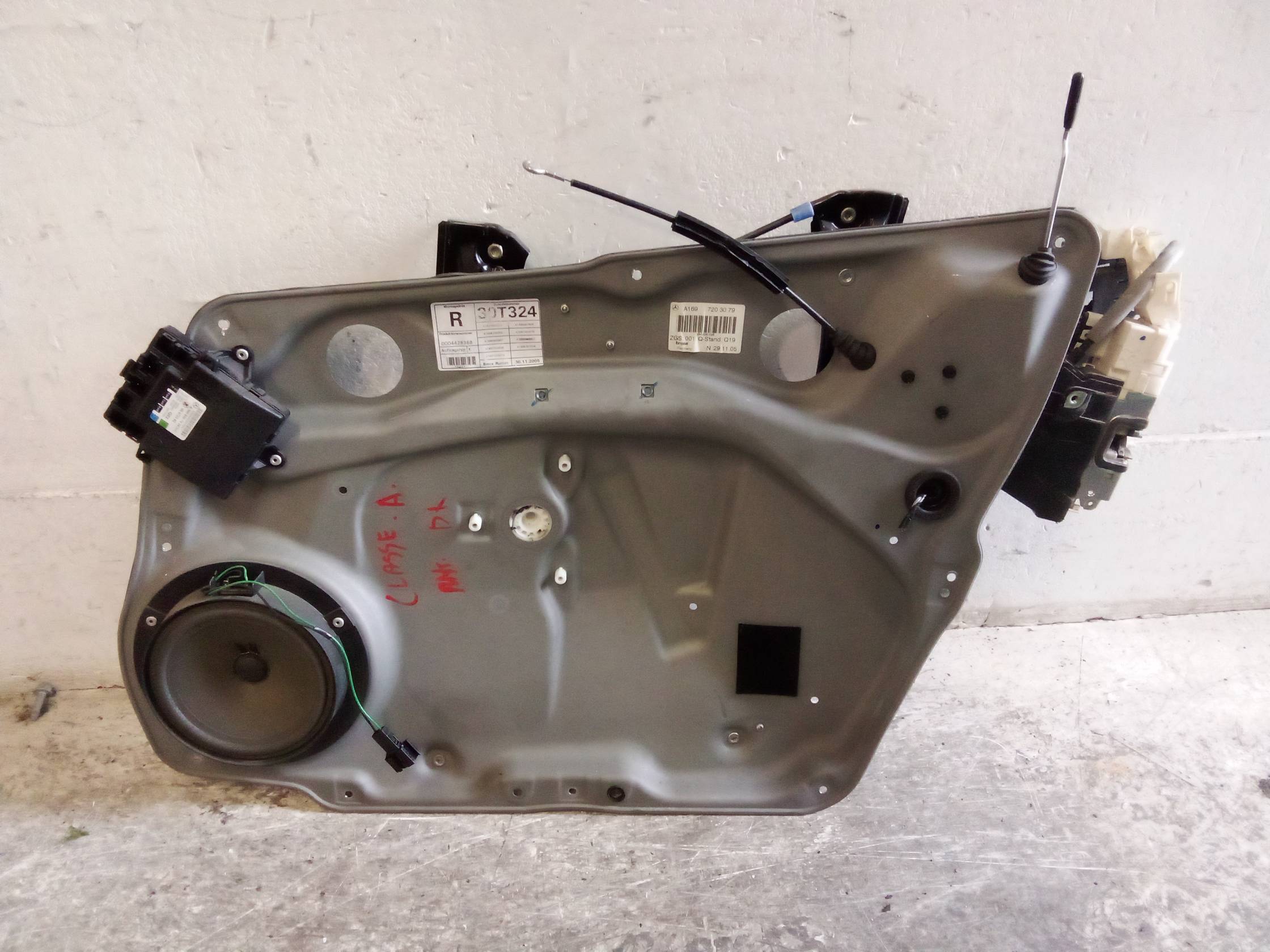 Alzacristallo elettr. porta ant. dx.