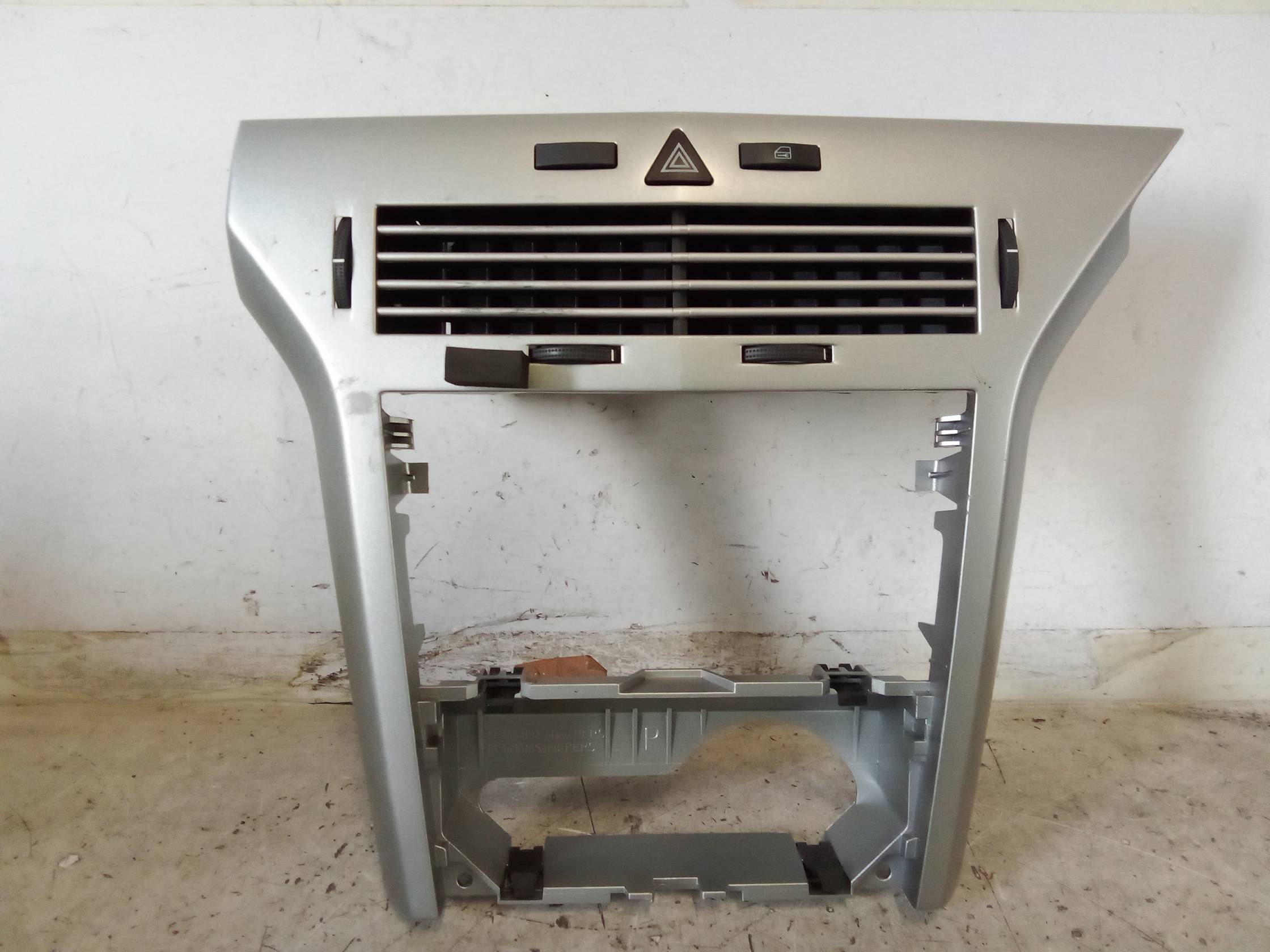 Bocchetta aria centr. cruscotto