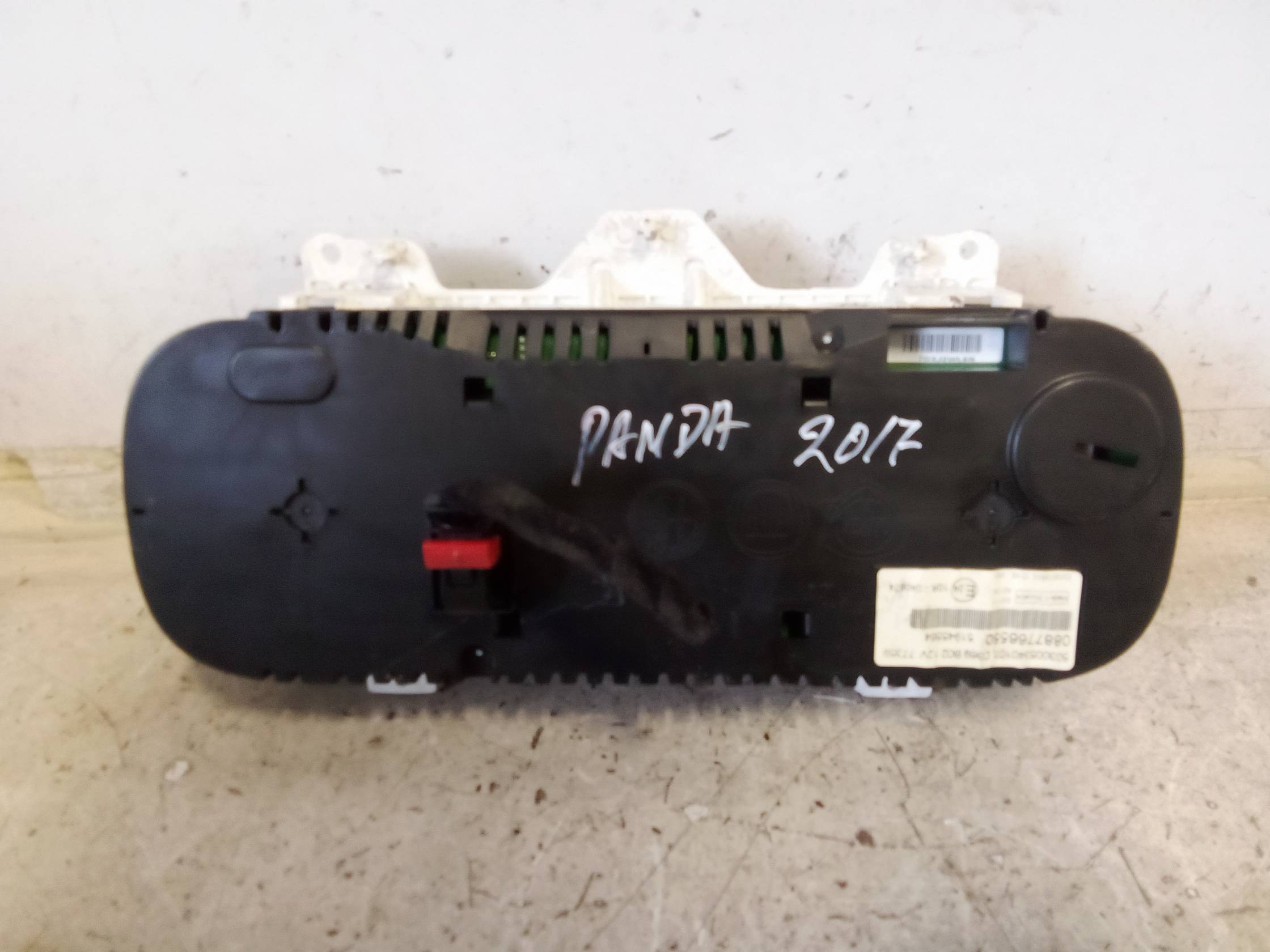 Quadro portastrumenti