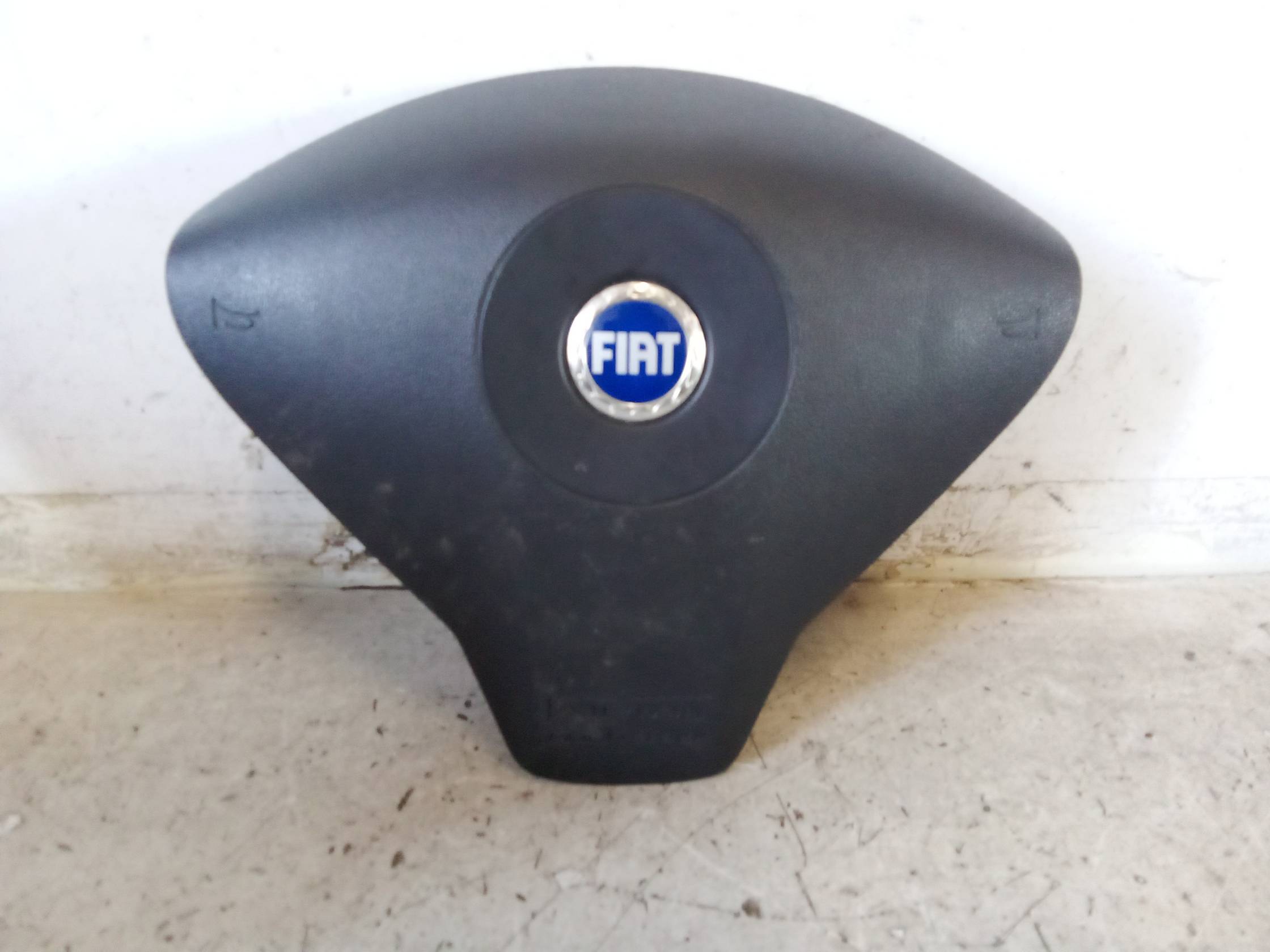 Dispositivo airbag lato guida