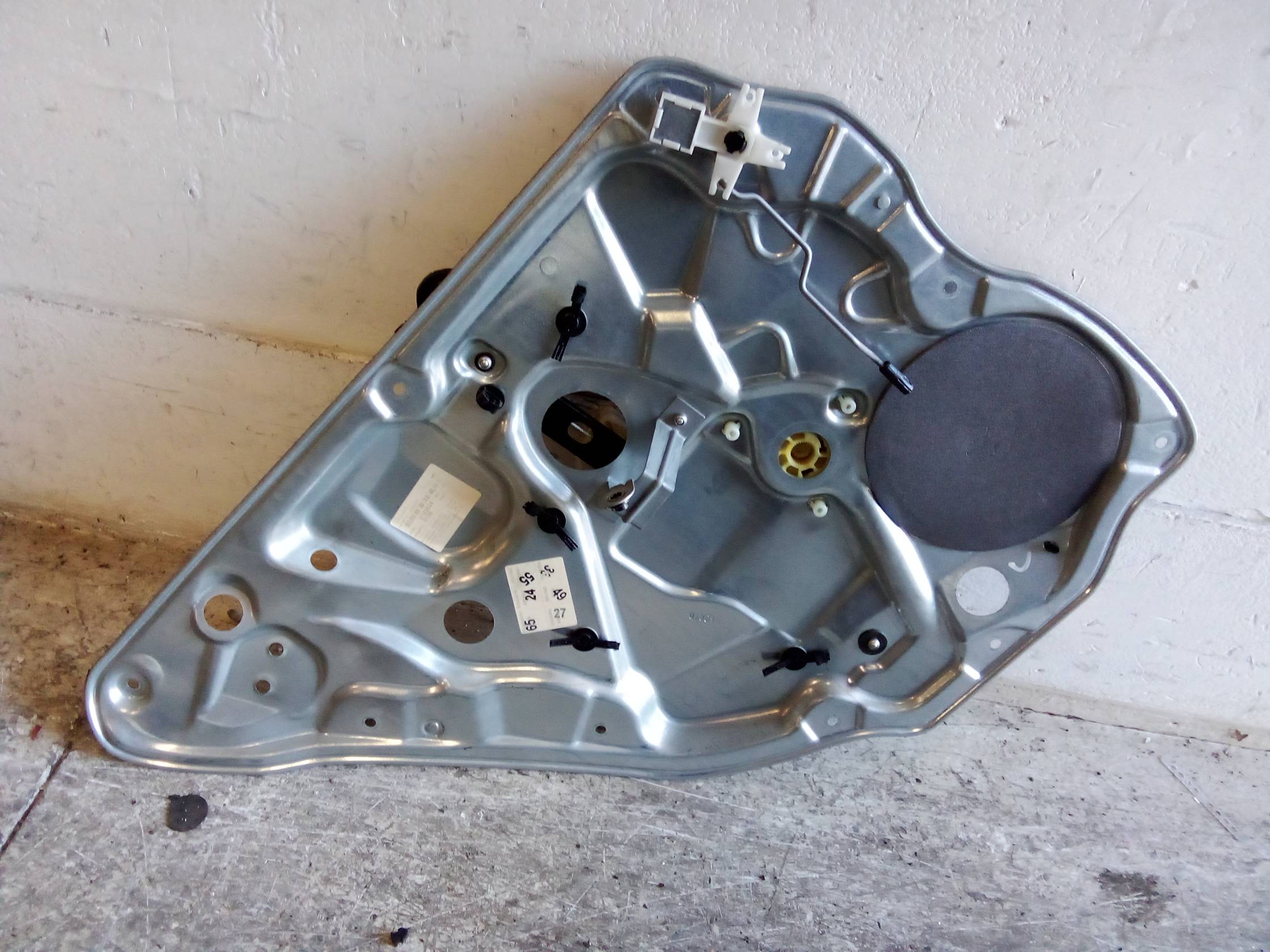 Alzacristallo porta post. sx.