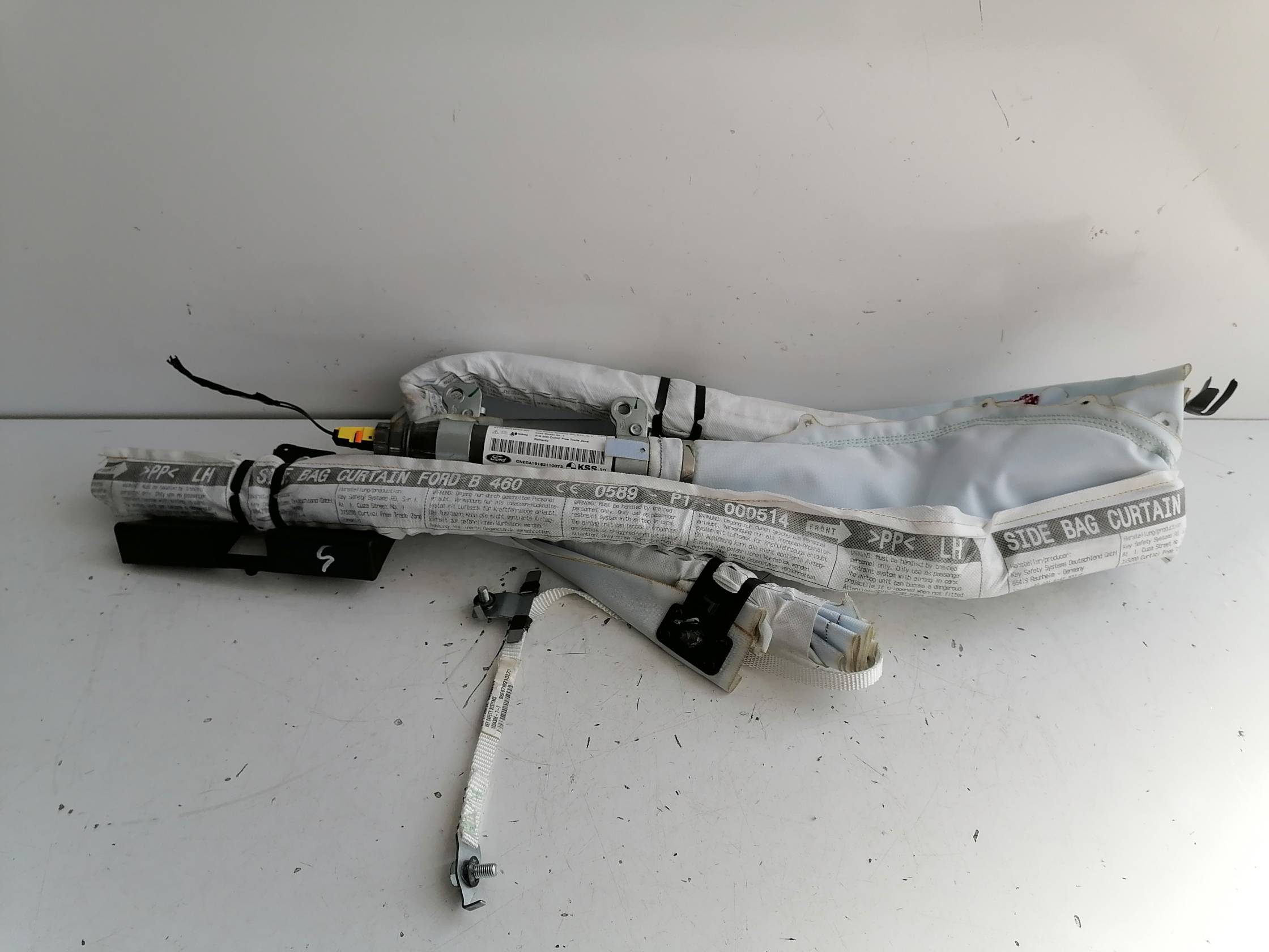 Dispositivo airbag a tendina sx.