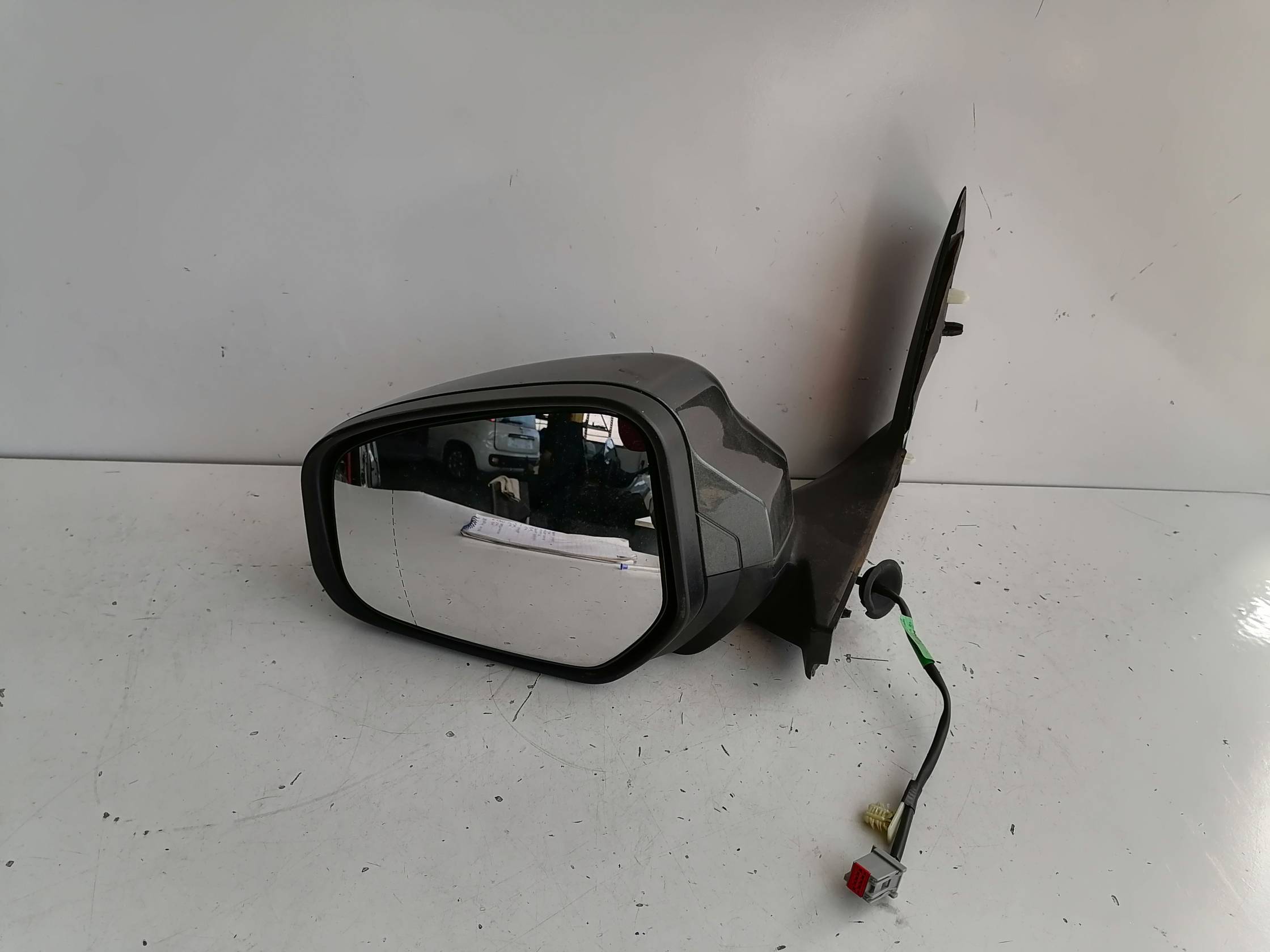 Retrovisore est. regolaz. elettr. sx.