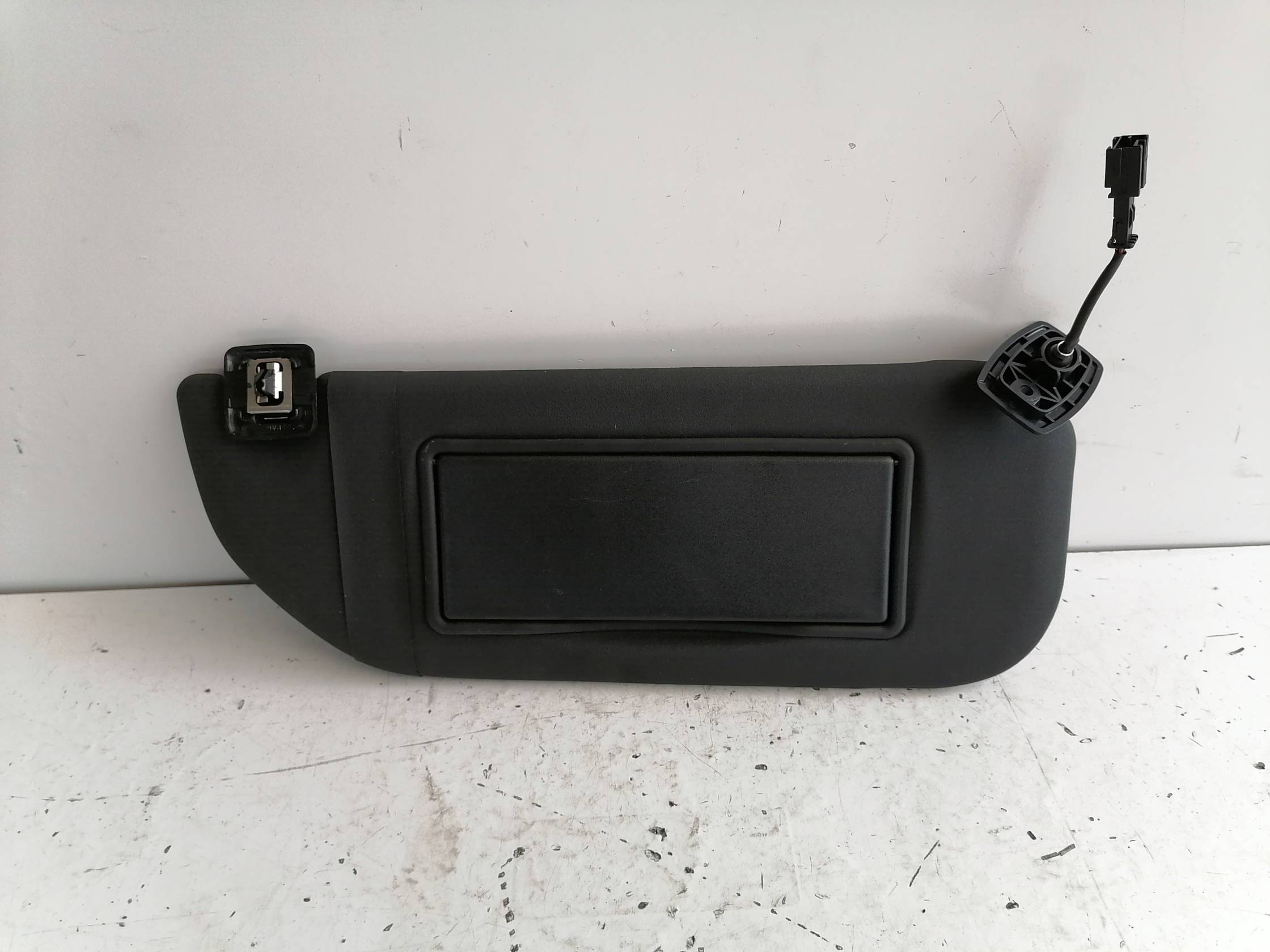 Aletta parasole parabrezza