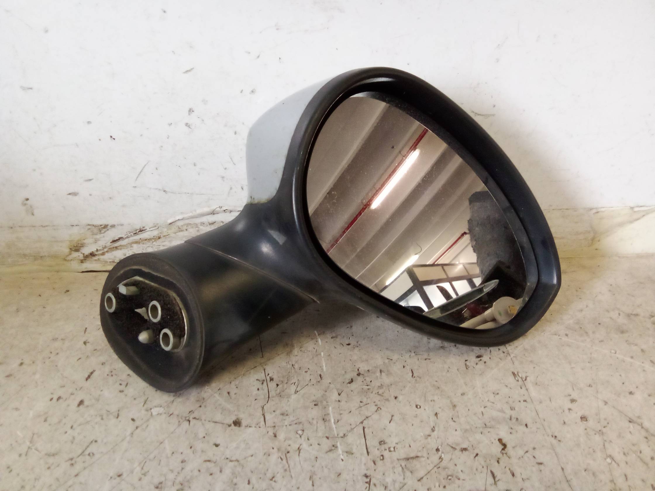 Retrovisore est. dx.