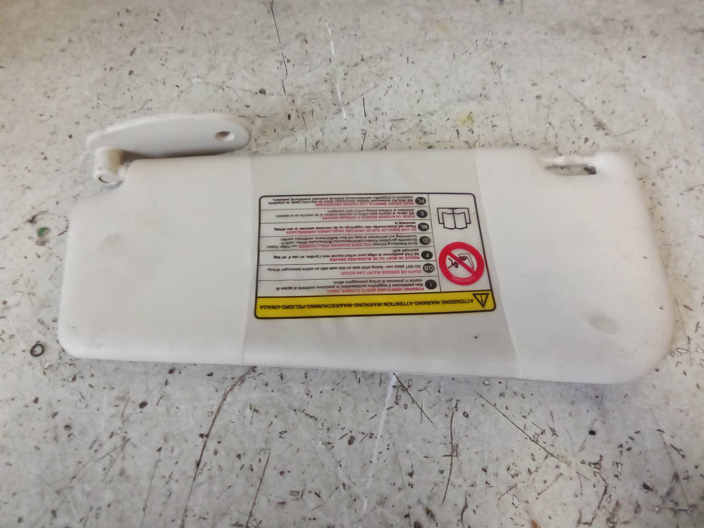 Aletta parasole parabrezza dx.