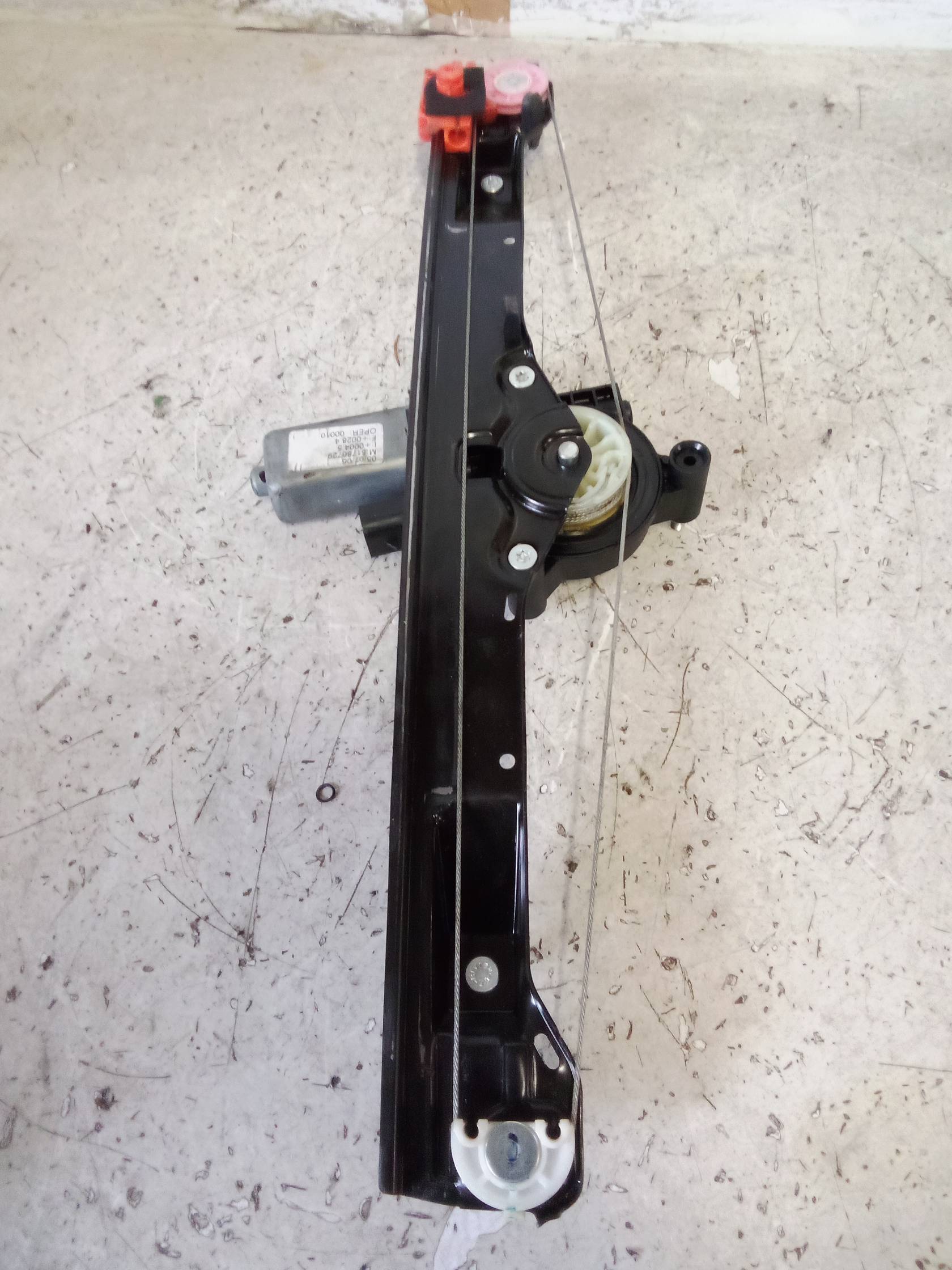 Alzacristallo elettr. porta ant. sx.